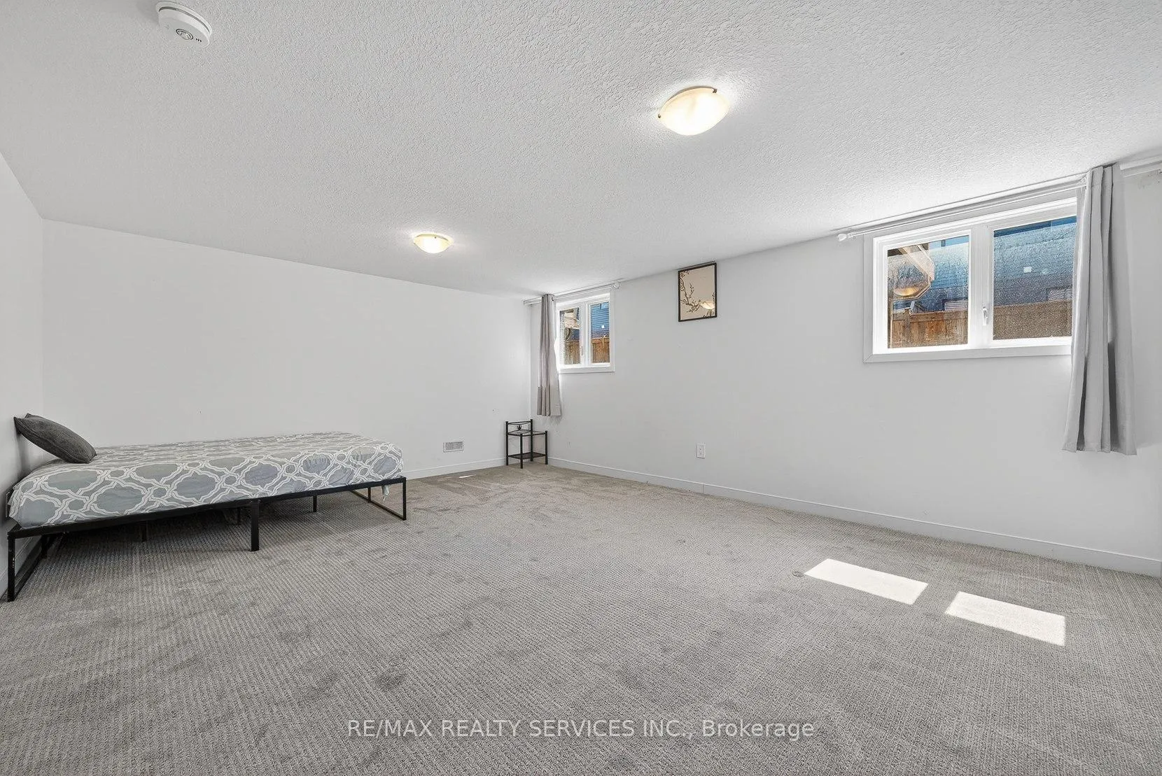 Photo 40 of 95 Queensbrook Crescent, Cambridge — HOMEH