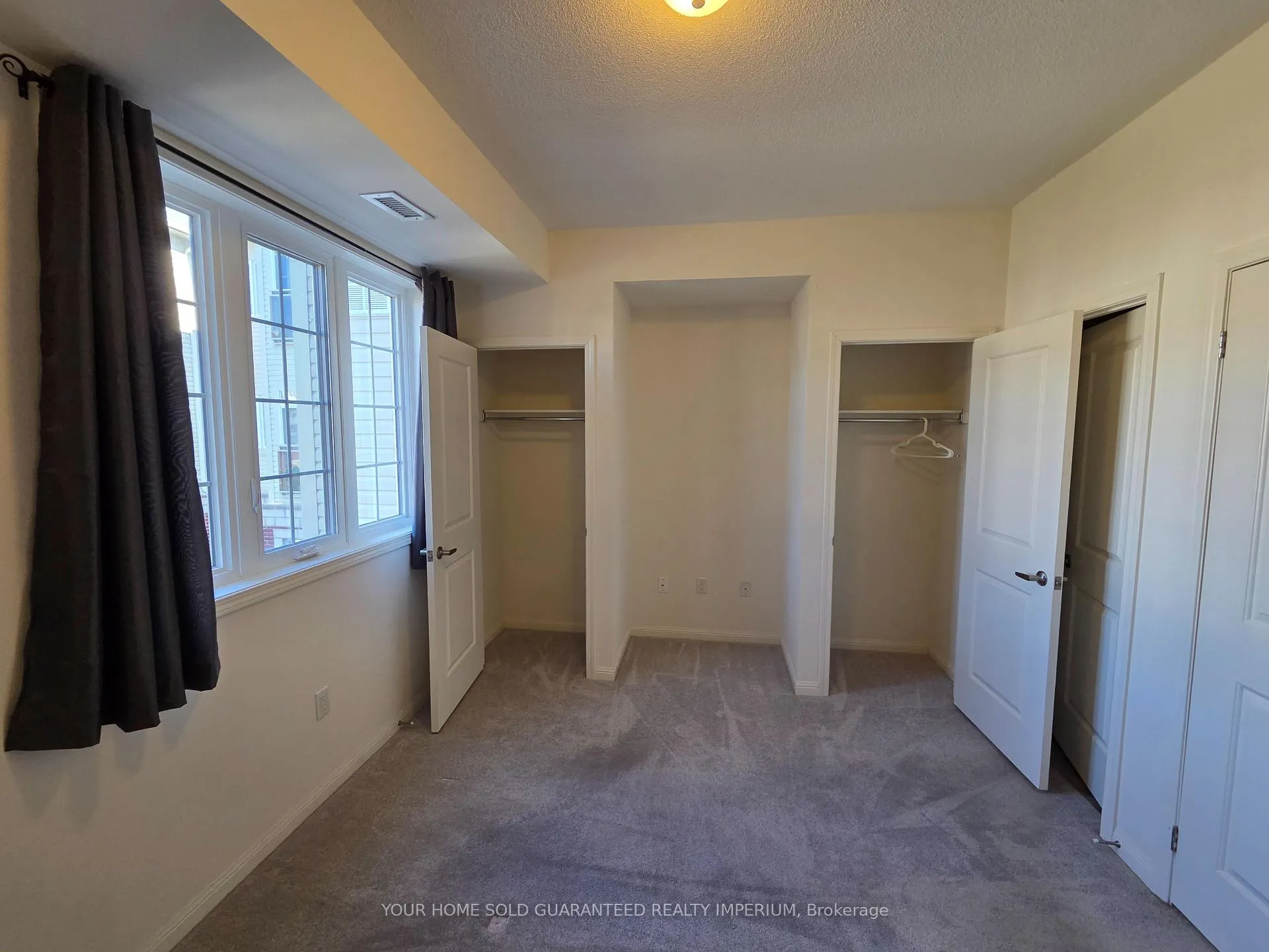 Photo 9 of Unit 302, 84 Aspen Springs Drive, Clarington, Bowmanville — HOMEH