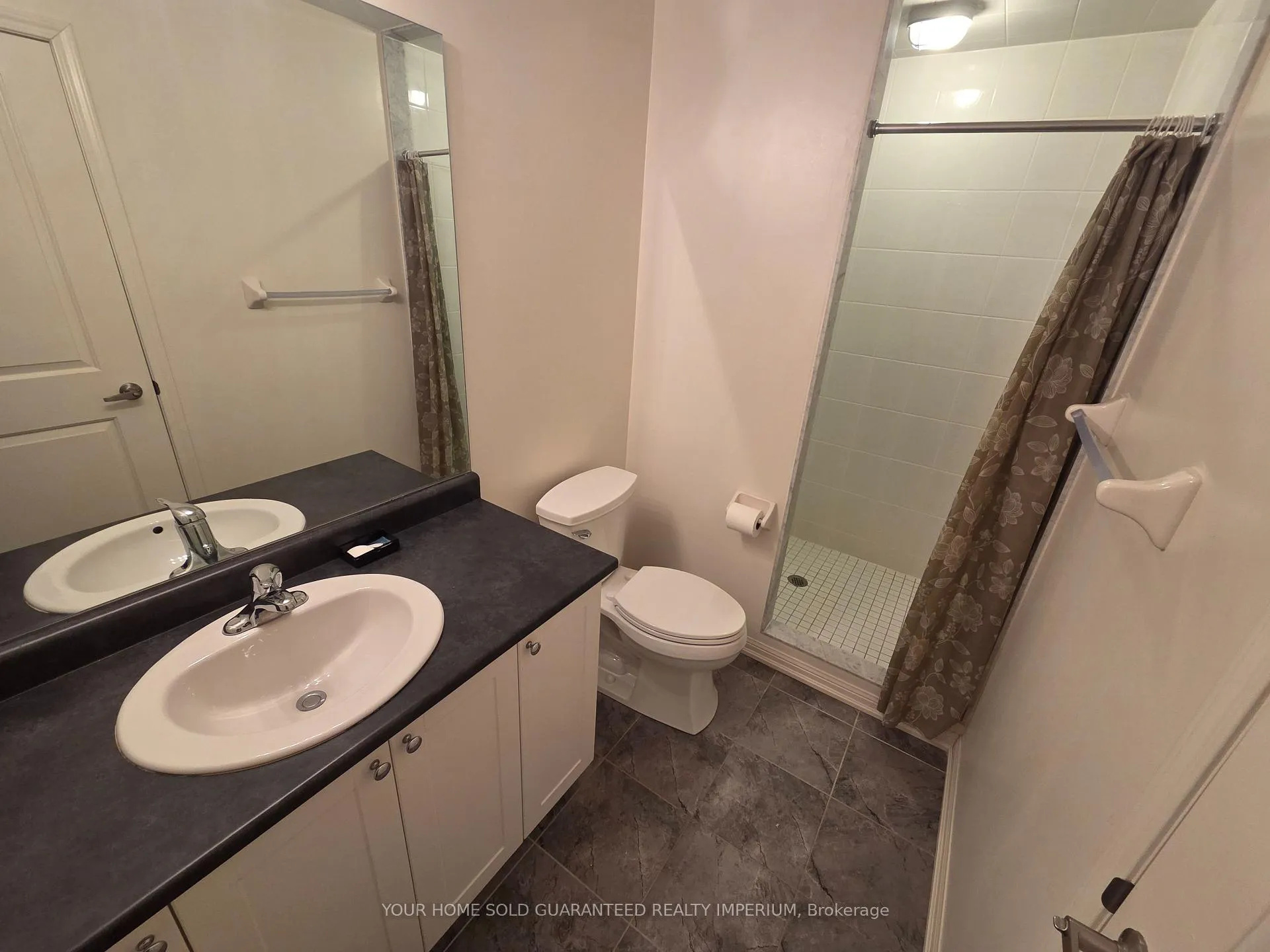 Photo 10 of Unit 302, 84 Aspen Springs Drive, Clarington, Bowmanville — HOMEH