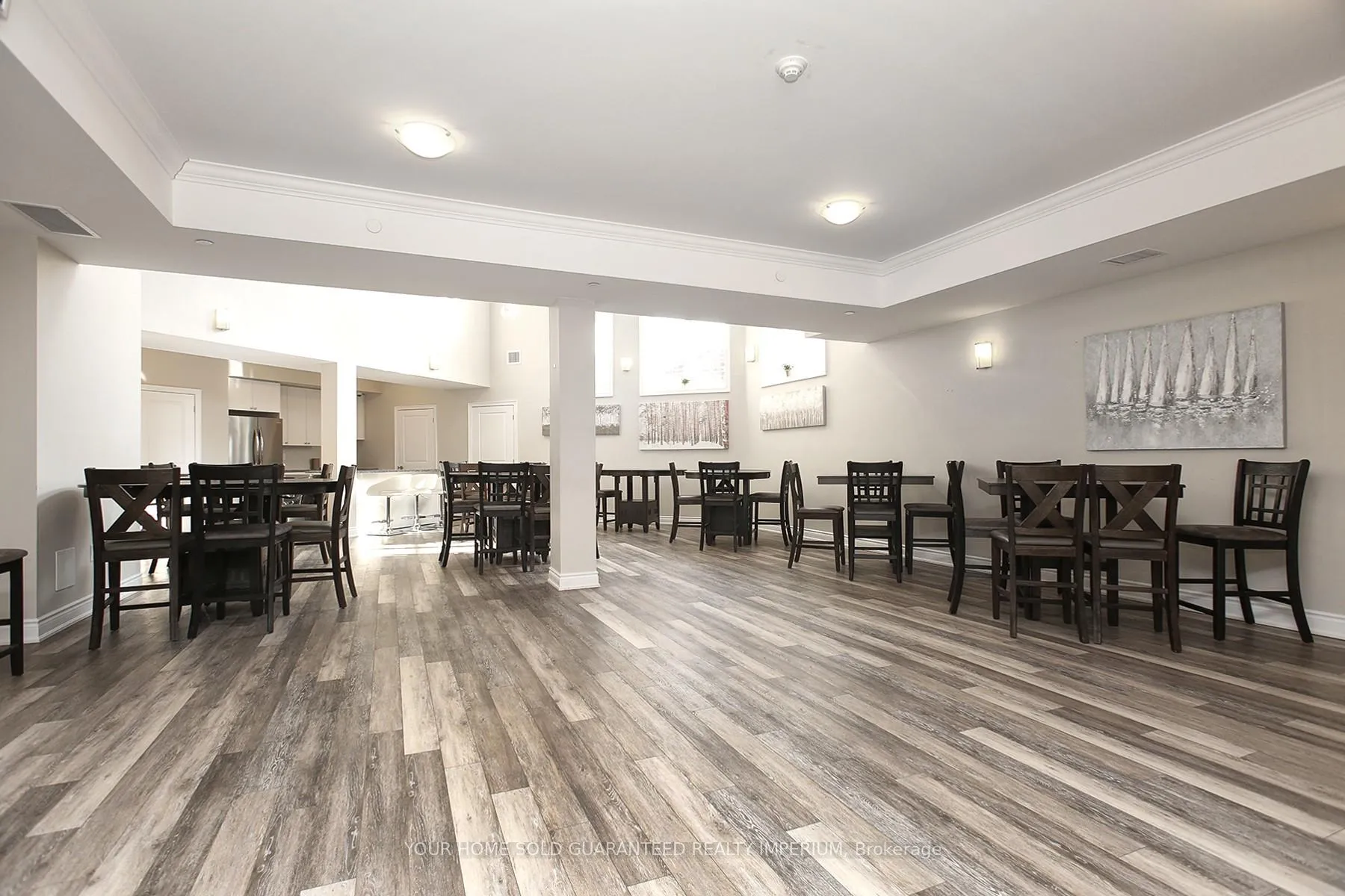 Photo 13 of Unit 302, 84 Aspen Springs Drive, Clarington, Bowmanville — HOMEH
