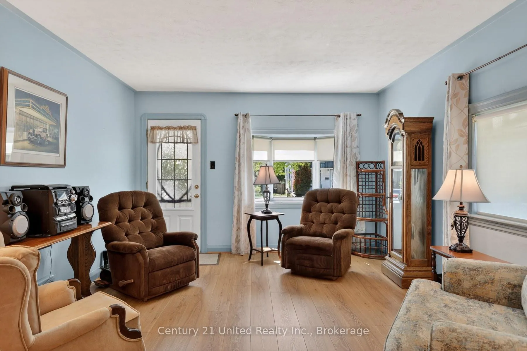 Photo 8 of 492 Cross Street, Peterborough, Town Ward 3 — HOMEH
