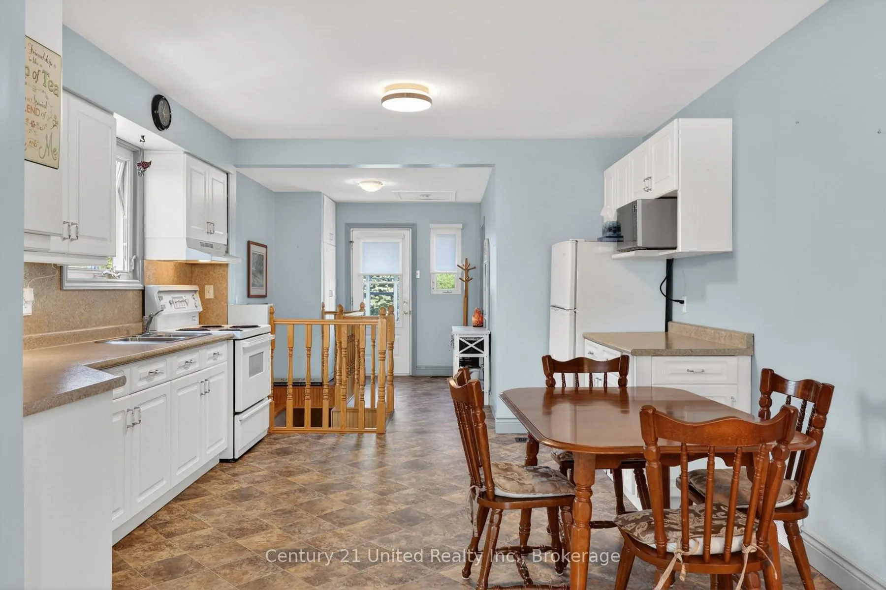Photo 10 of 492 Cross Street, Peterborough, Town Ward 3 — HOMEH