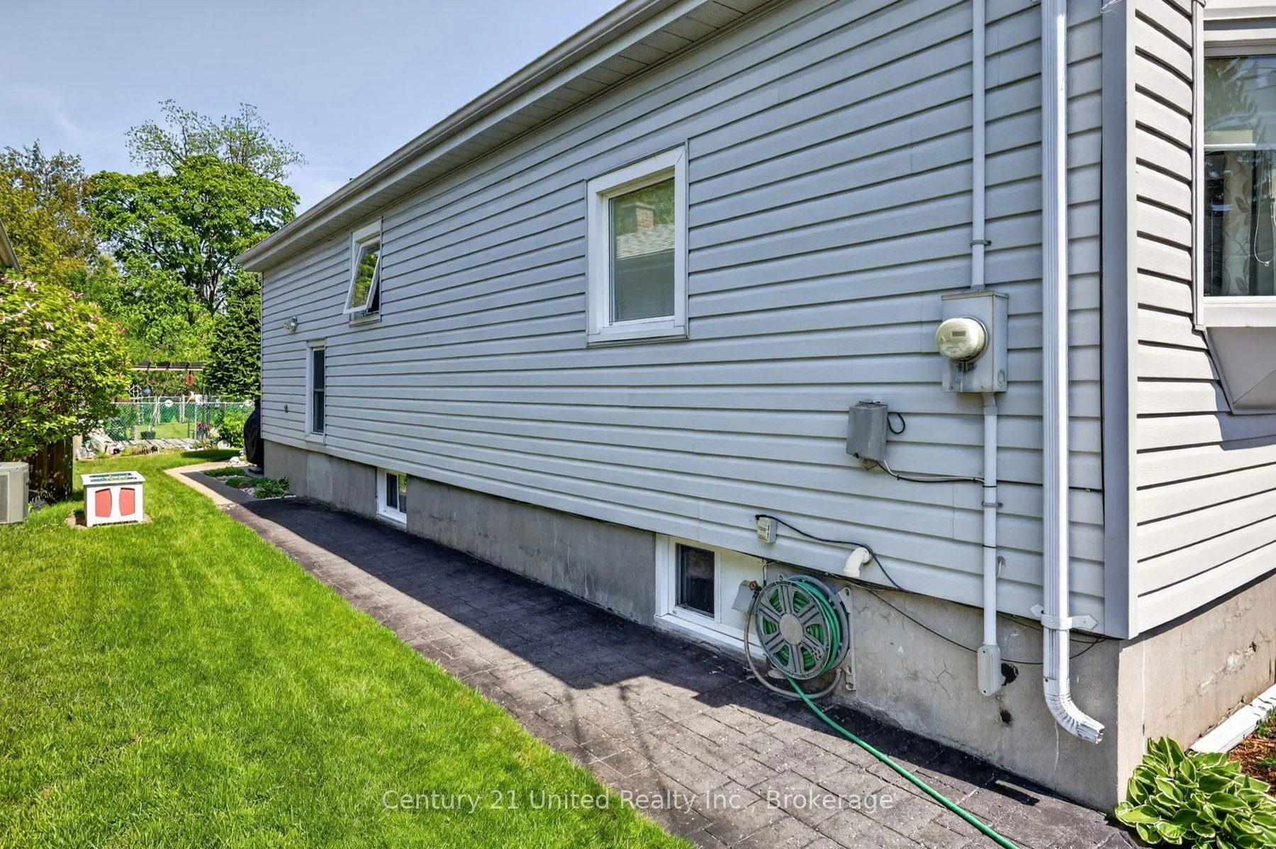 Photo 30 of 492 Cross Street, Peterborough, Town Ward 3 — HOMEH