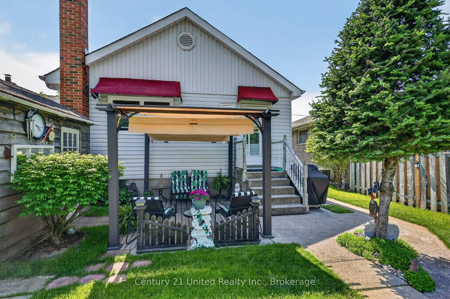 Photo 32 of 492 Cross Street, Peterborough, Town Ward 3 — HOMEH