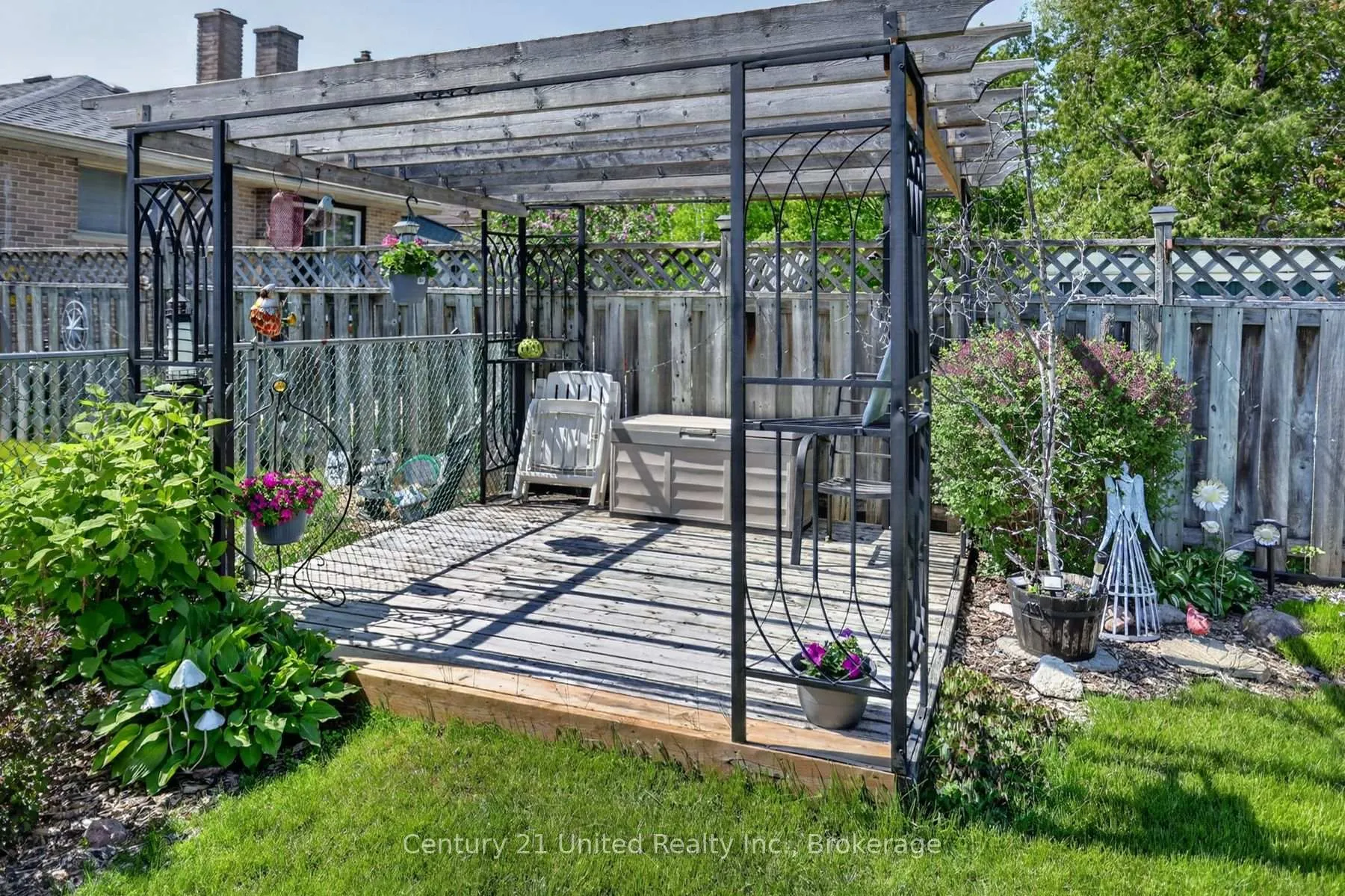 Photo 37 of 492 Cross Street, Peterborough, Town Ward 3 — HOMEH