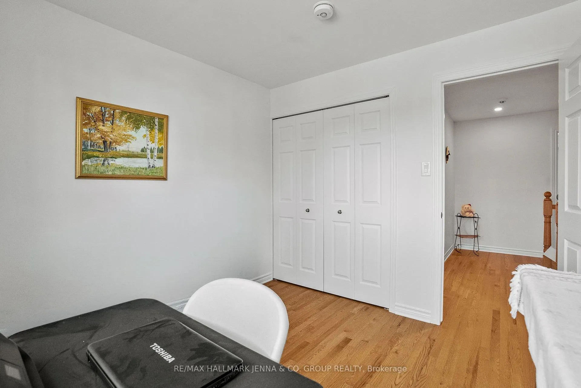 Photo 27 of 43 Elke Drive, Ottawa, Barrhaven - Knollsbrook — HOMEH
