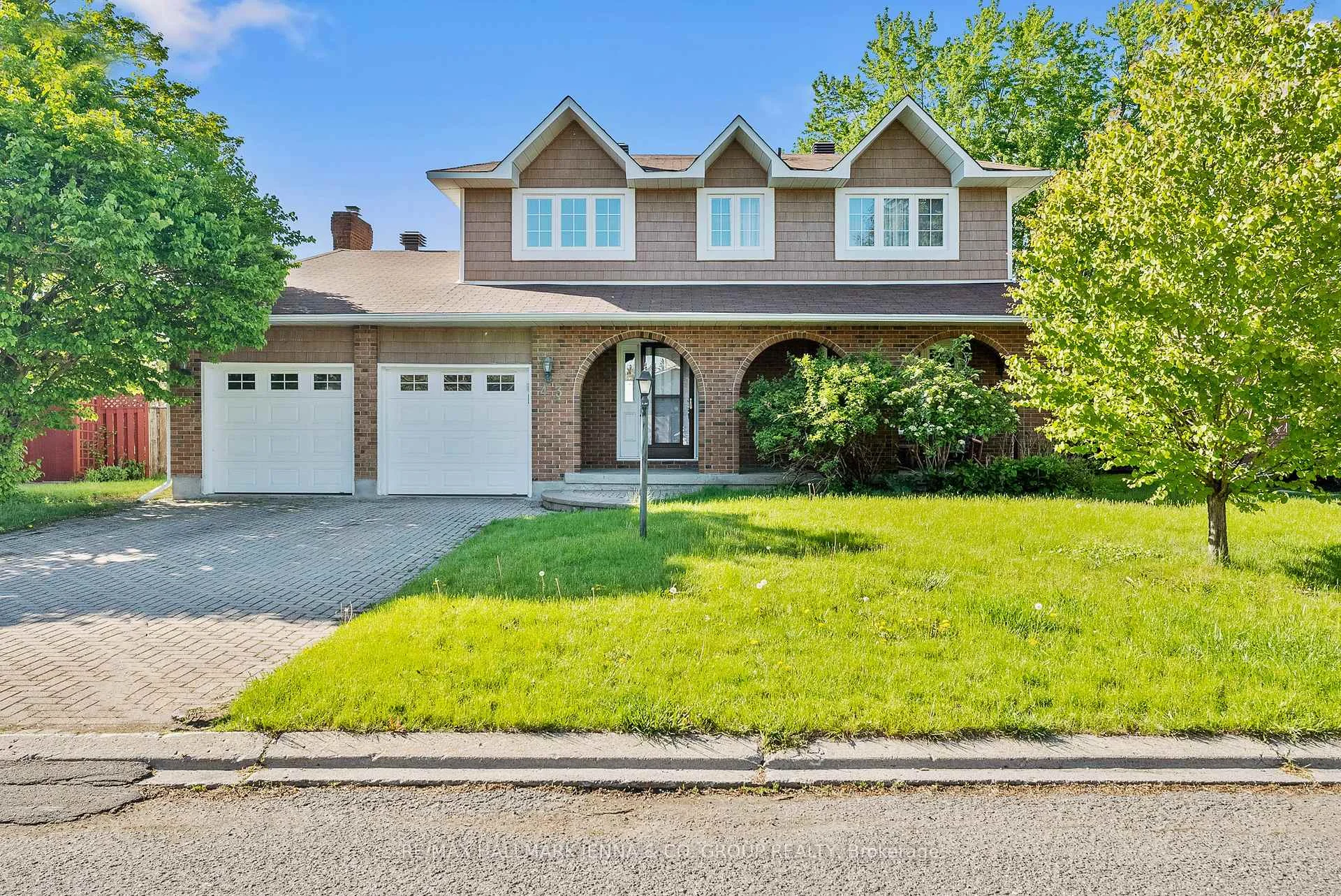 Photo 41 of 43 Elke Drive, Ottawa, Barrhaven - Knollsbrook — HOMEH