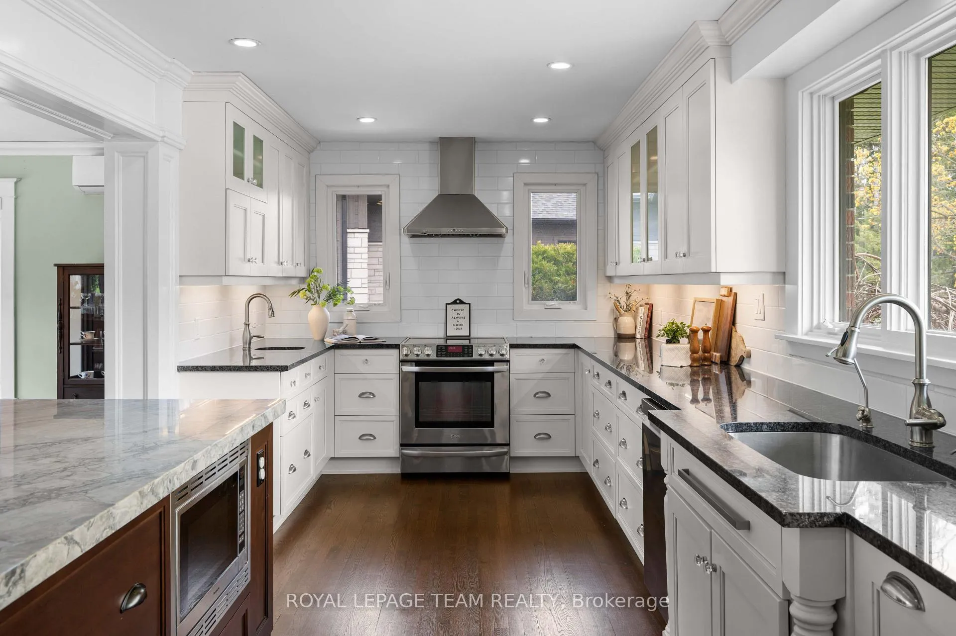 Photo 21 of 2 Lockview Road, Ottawa, Manotick Village & Manotick Estates — HOMEH