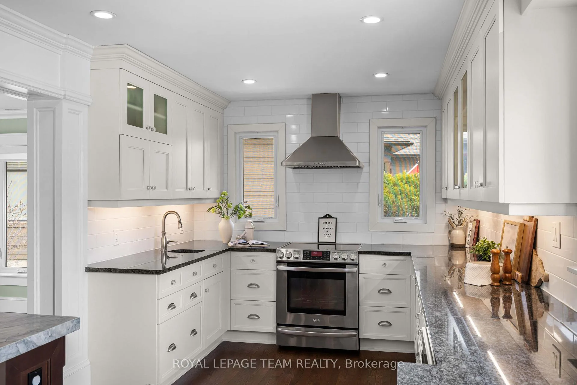 Photo 22 of 2 Lockview Road, Ottawa, Manotick Village & Manotick Estates — HOMEH
