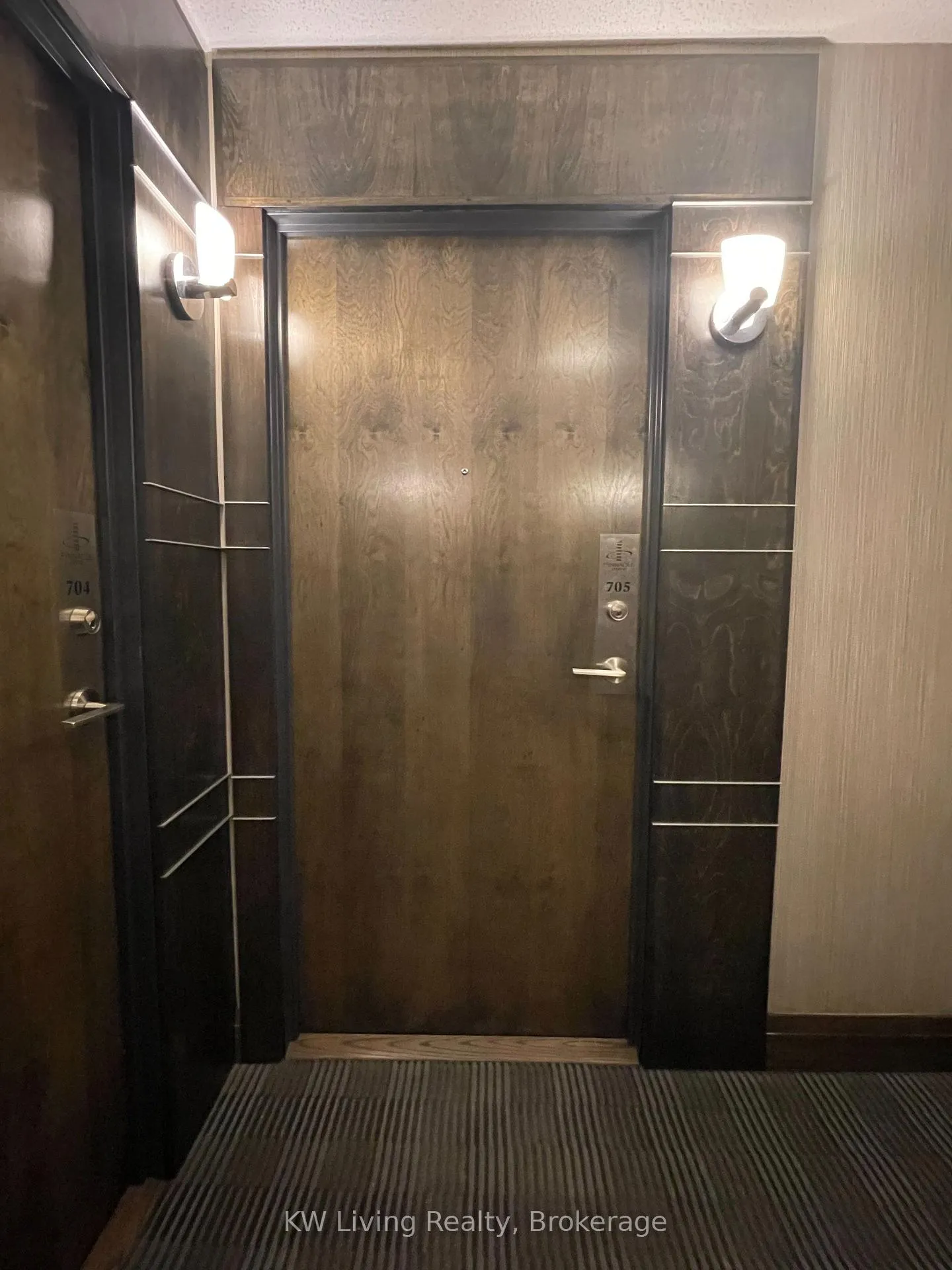 Photo 3 of Unit 705, 33 Bay Street, Toronto, Waterfront Communities — HOMEH