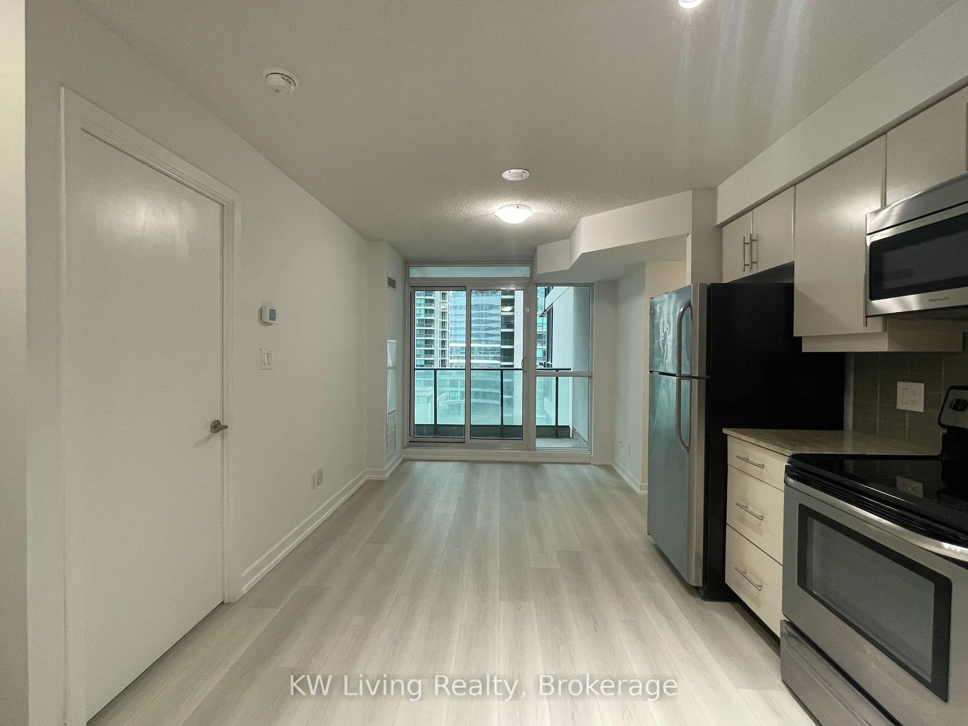 Photo 6 of Unit 705, 33 Bay Street, Toronto, Waterfront Communities — HOMEH