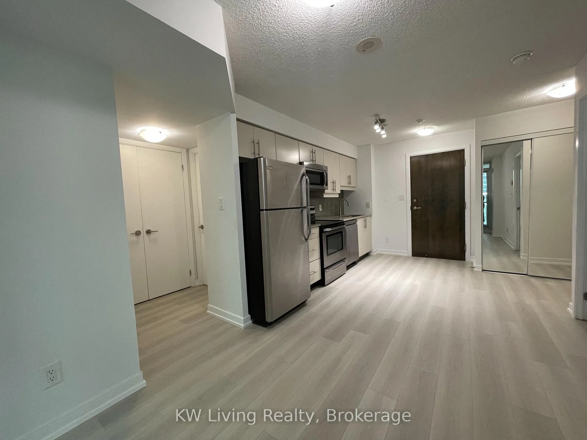 Photo 9 of Unit 705, 33 Bay Street, Toronto, Waterfront Communities — HOMEH
