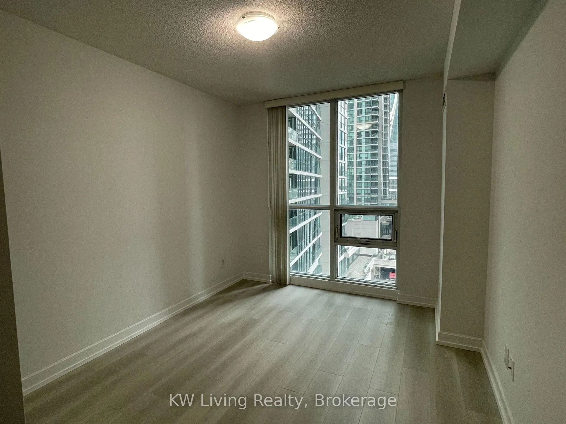 Photo 12 of Unit 705, 33 Bay Street, Toronto, Waterfront Communities — HOMEH