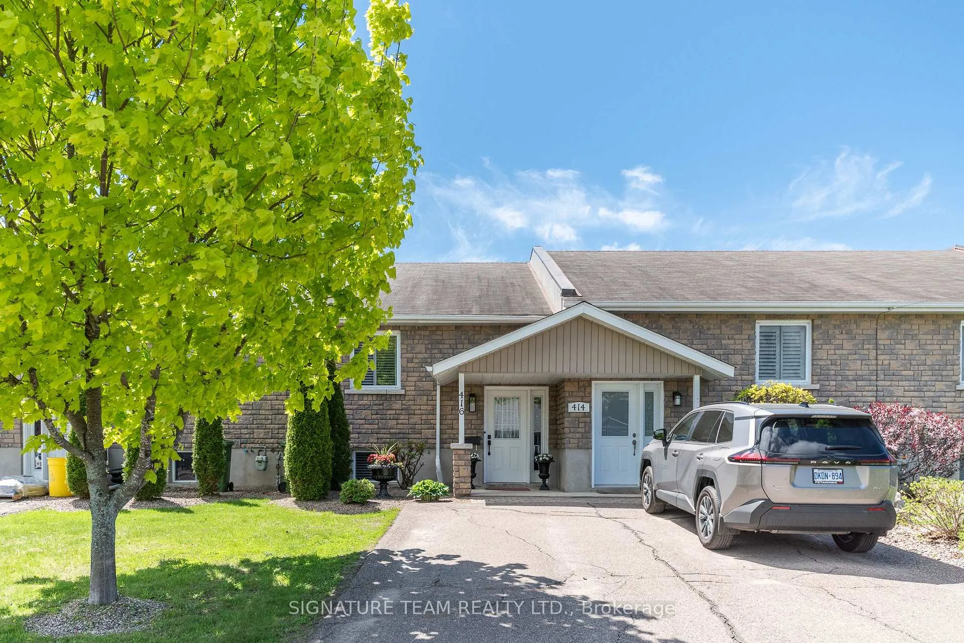 Photo 3 of 416 Morris Street, Pembroke — HOMEH