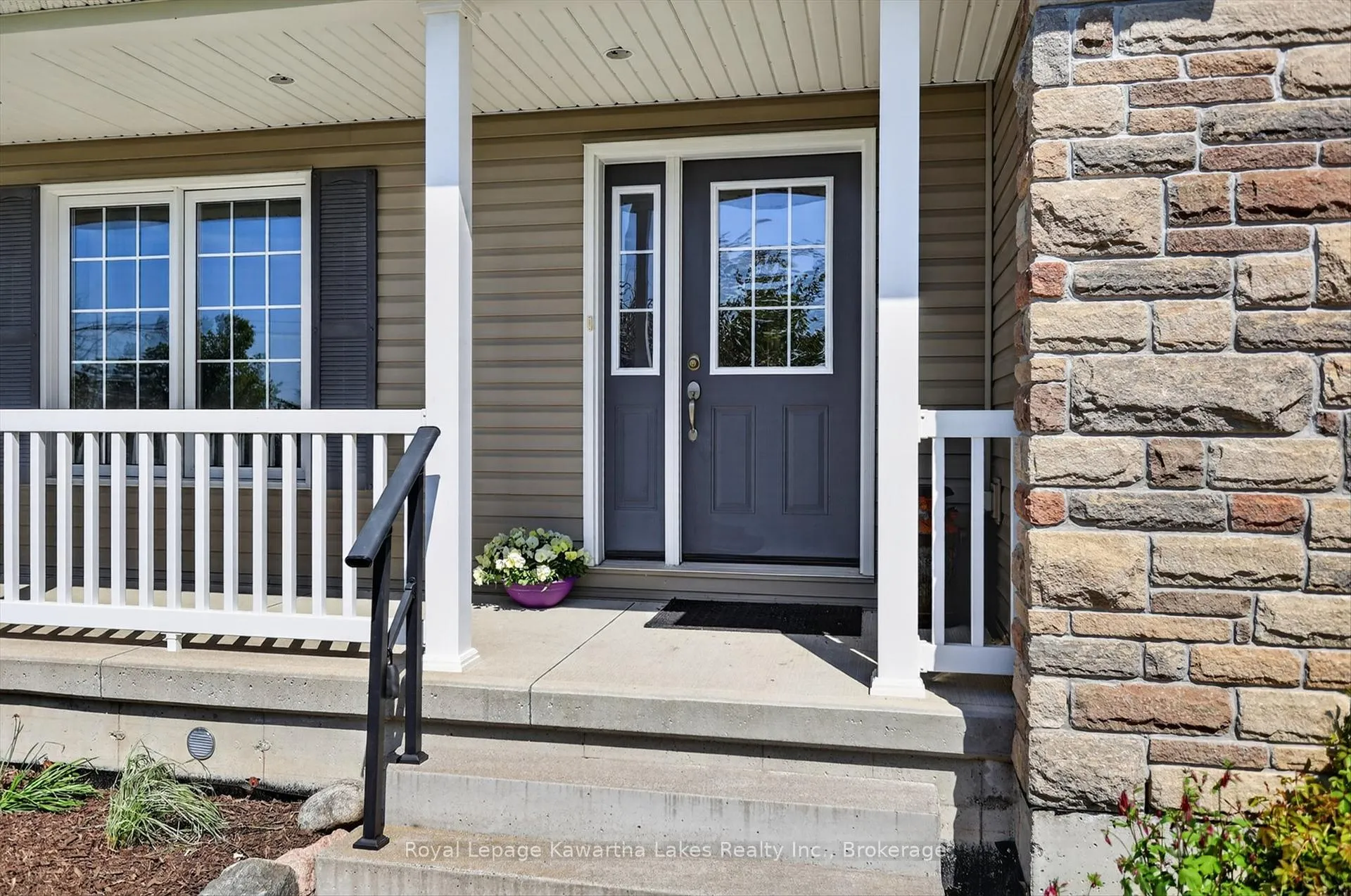 Photo 4 of 1361 Opmar Road, Kawartha Lakes, Mariposa — HOMEH