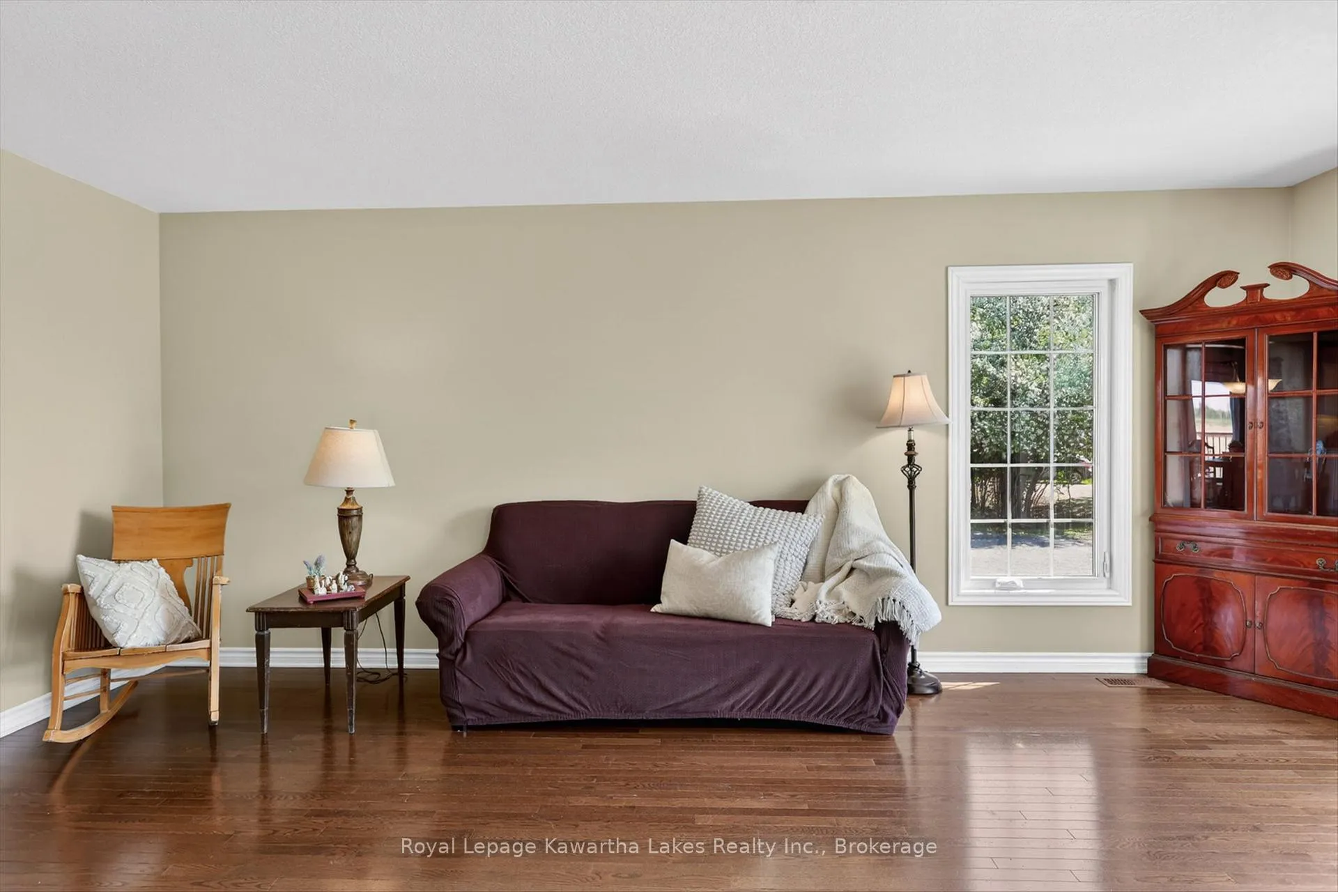 Photo 8 of 1361 Opmar Road, Kawartha Lakes, Mariposa — HOMEH
