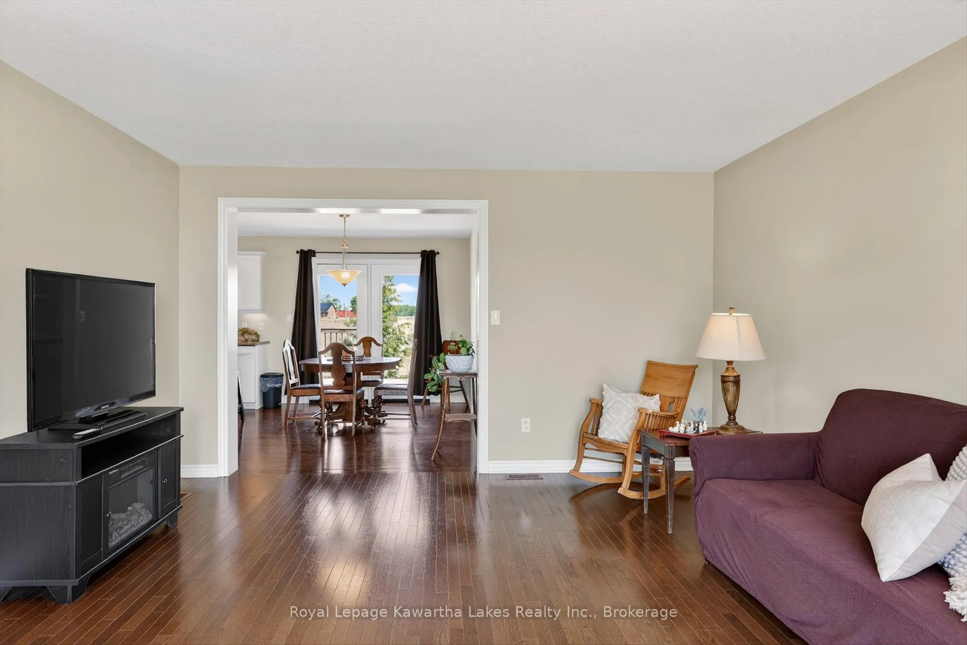 Photo 9 of 1361 Opmar Road, Kawartha Lakes, Mariposa — HOMEH