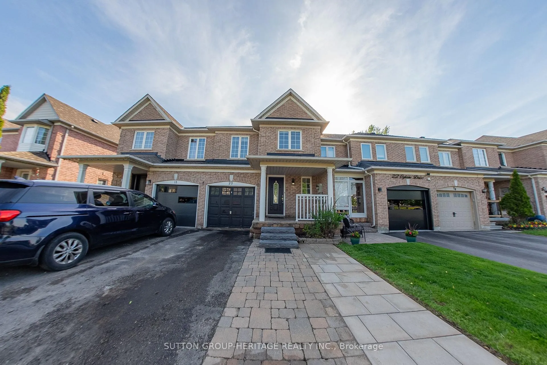 Photo 1 of 20 Oglevie Drive, Whitby, Pringle Creek — HOMEH