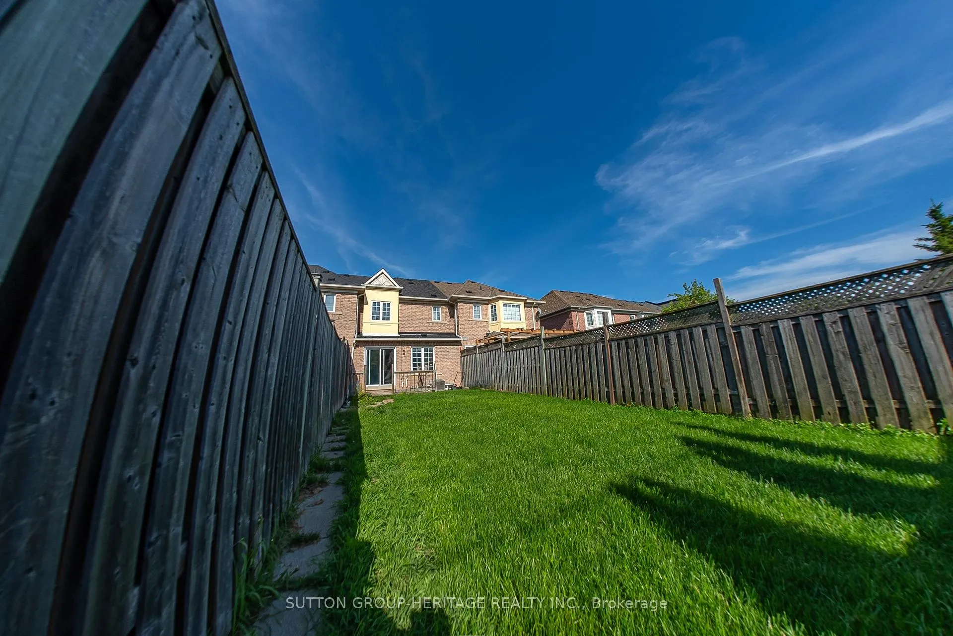 Photo 28 of 20 Oglevie Drive, Whitby, Pringle Creek — HOMEH