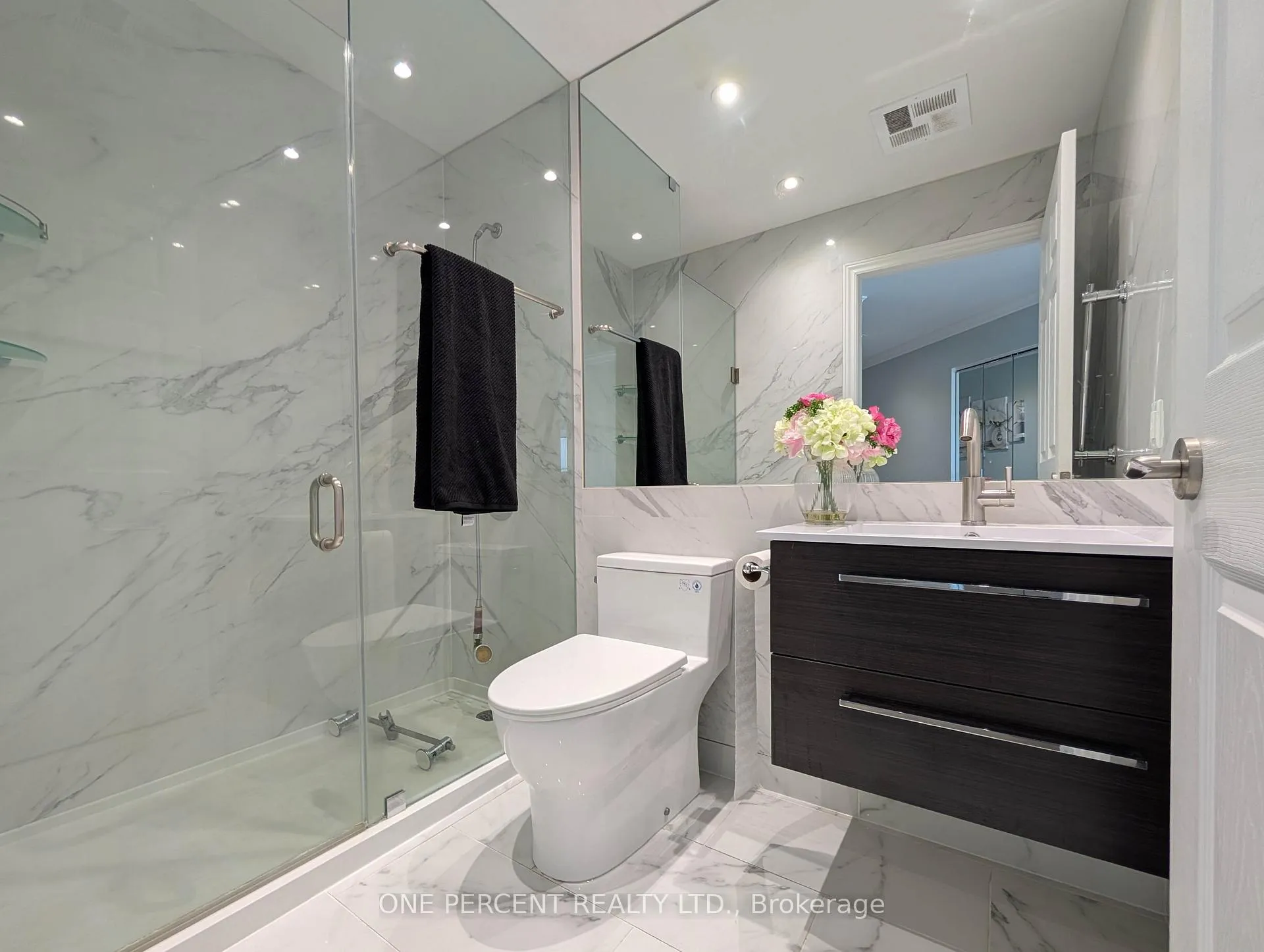 Photo 27 of Unit 604, 33 Ellen Street, Barrie, Lakeshore — HOMEH