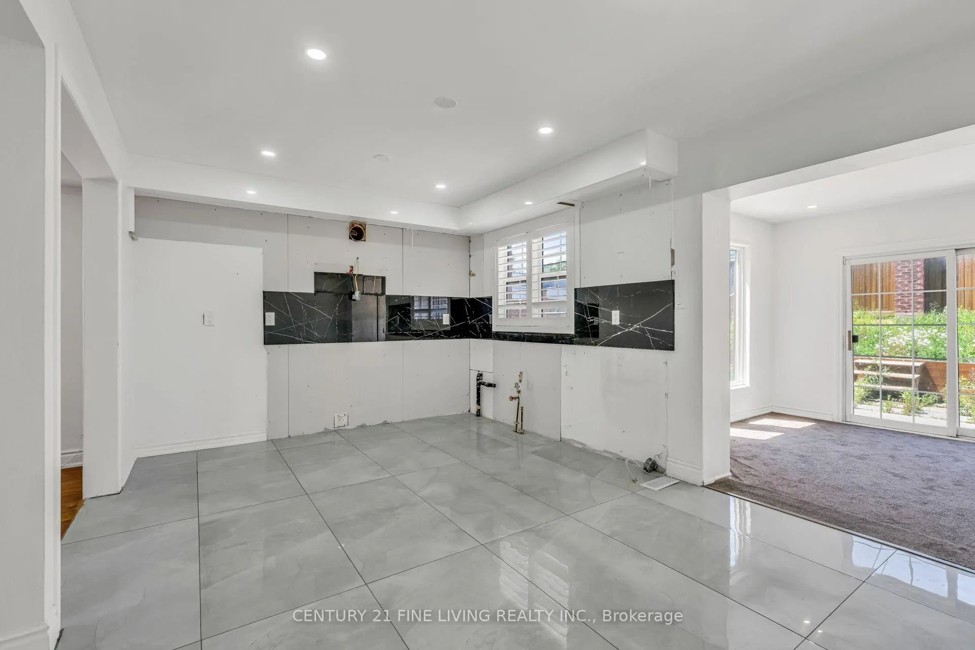 Photo 13 of 66 Secord Crescent, Brampton, Fletcher's Meadow — HOMEH