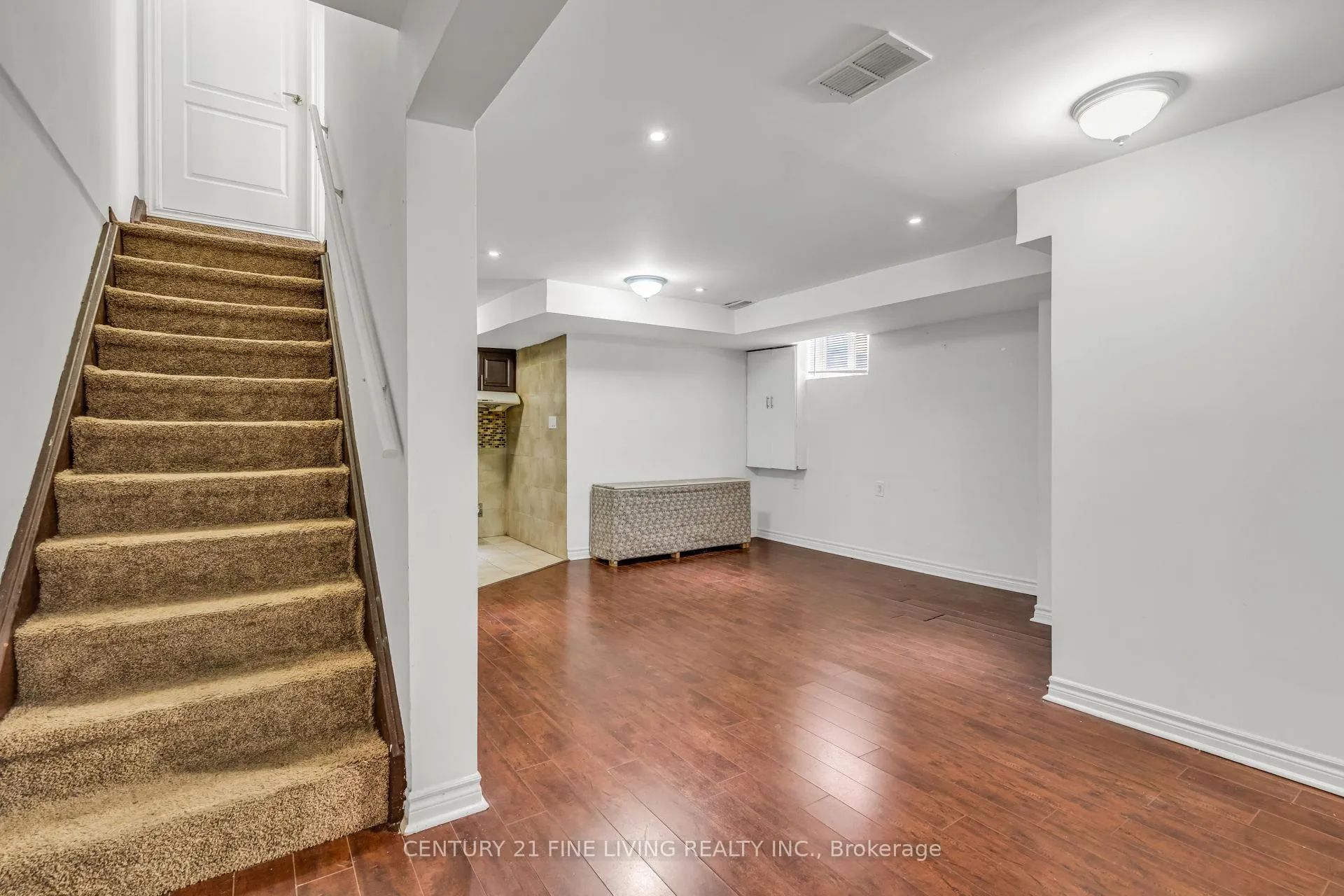 Photo 28 of 66 Secord Crescent, Brampton, Fletcher's Meadow — HOMEH