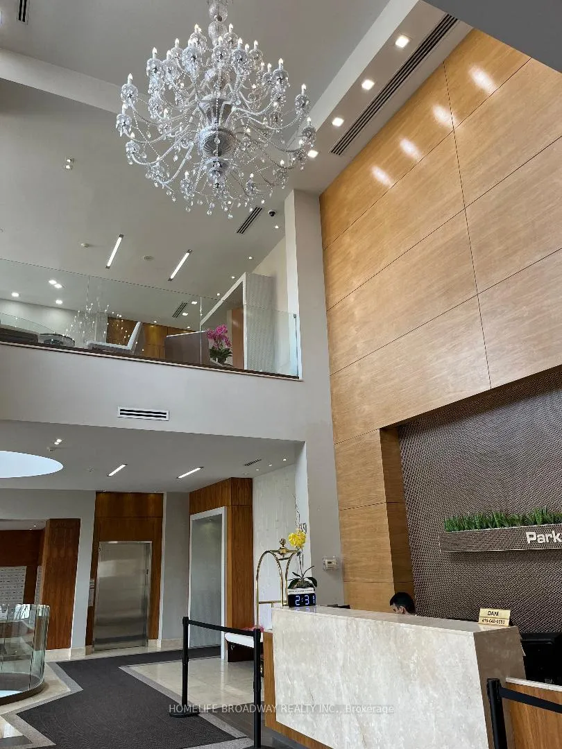 Photo 5 of Unit 1108, 39 Galleria Parkway, Markham, Commerce Valley — HOMEH