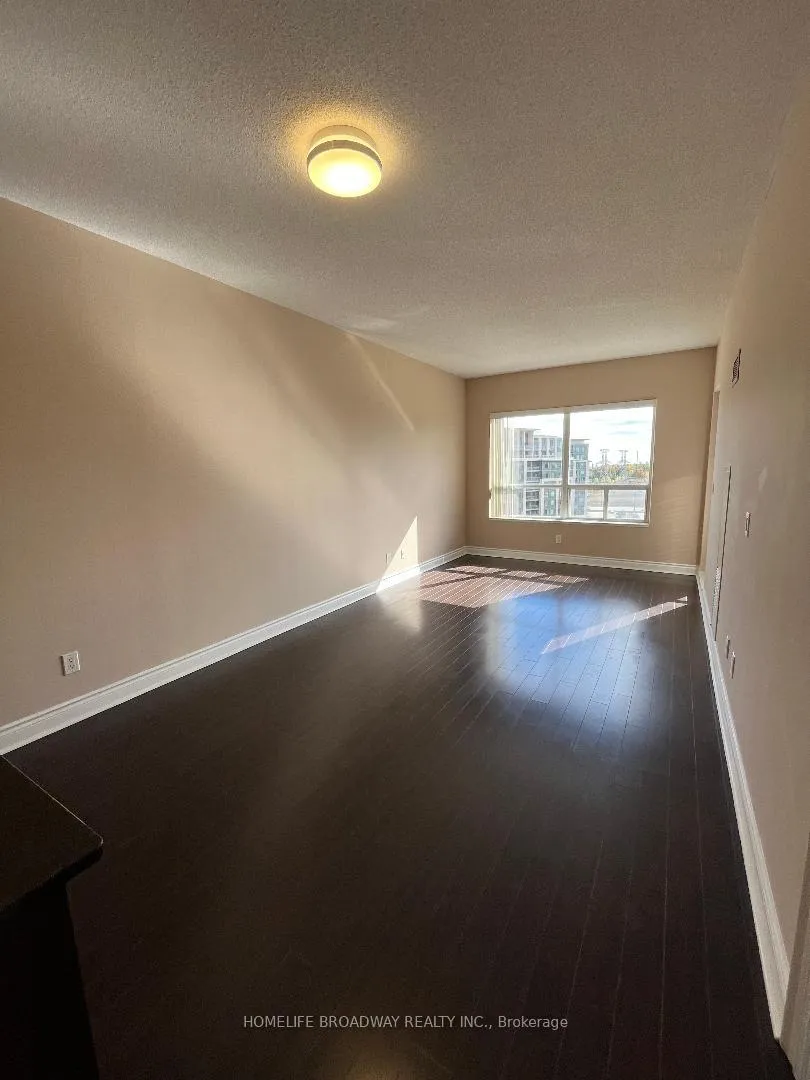 Photo 8 of Unit 1108, 39 Galleria Parkway, Markham, Commerce Valley — HOMEH