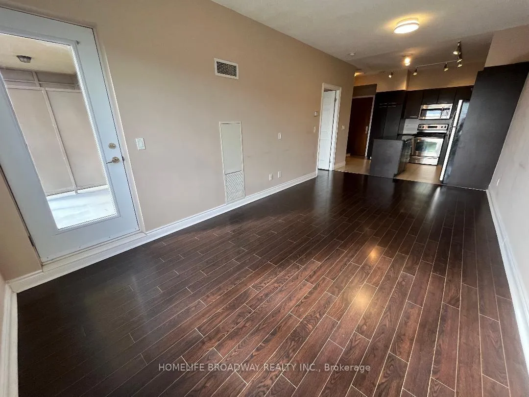 Photo 9 of Unit 1108, 39 Galleria Parkway, Markham, Commerce Valley — HOMEH