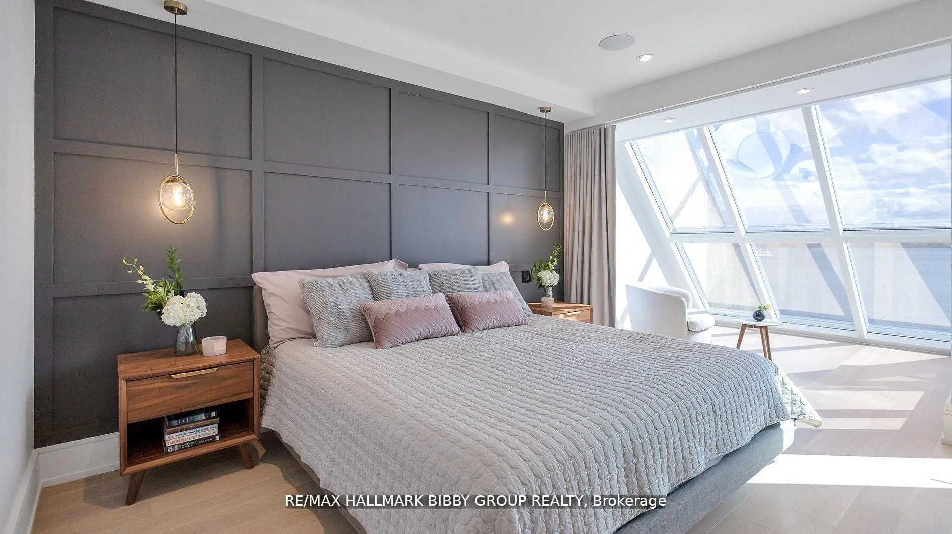 Photo 15 of Unit 613, 99 Harbour Square, Toronto, Waterfront Communities — HOMEH
