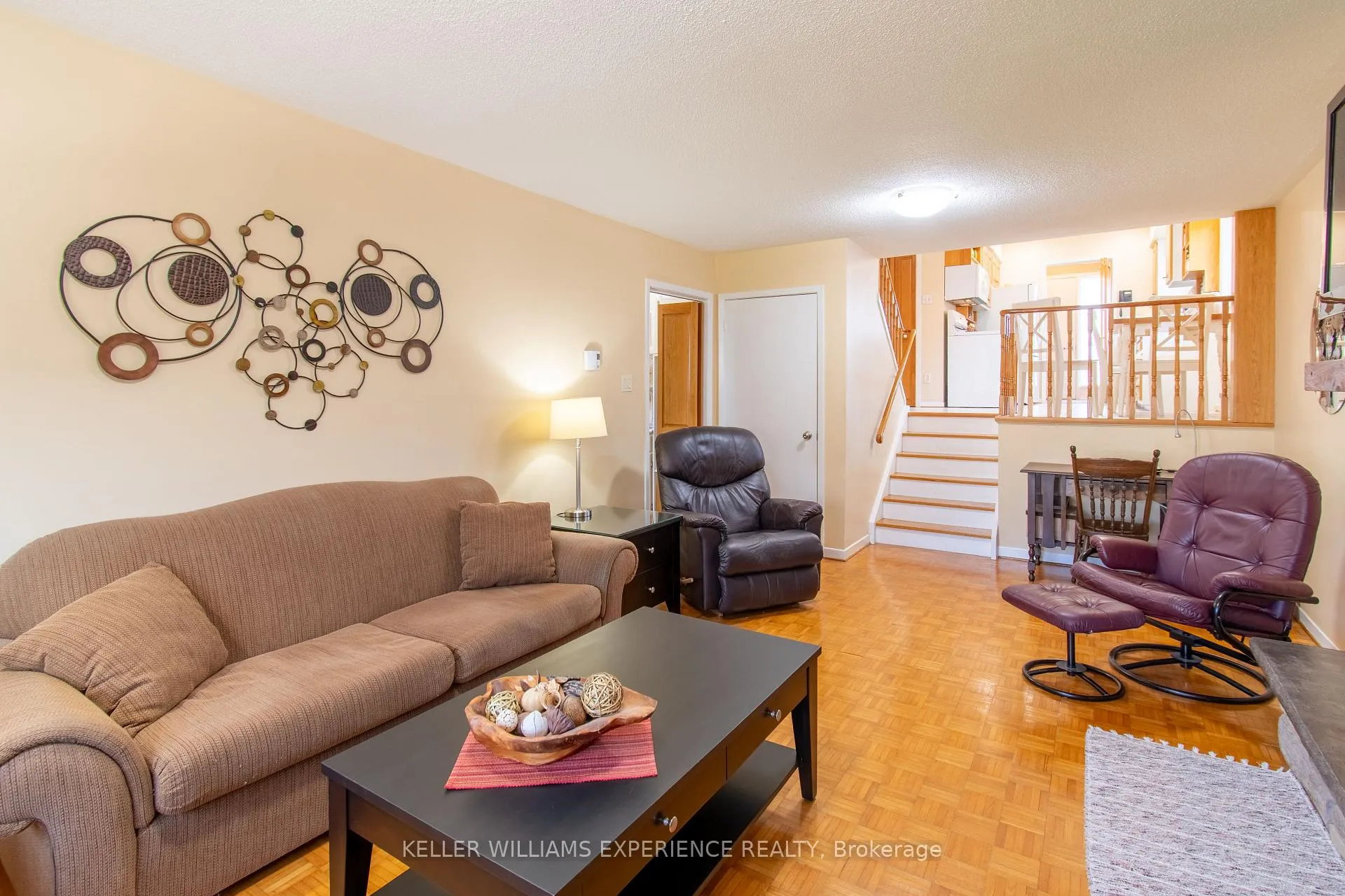 Photo 12 of 58 Varden Crescent, Barrie, Codrington — HOMEH