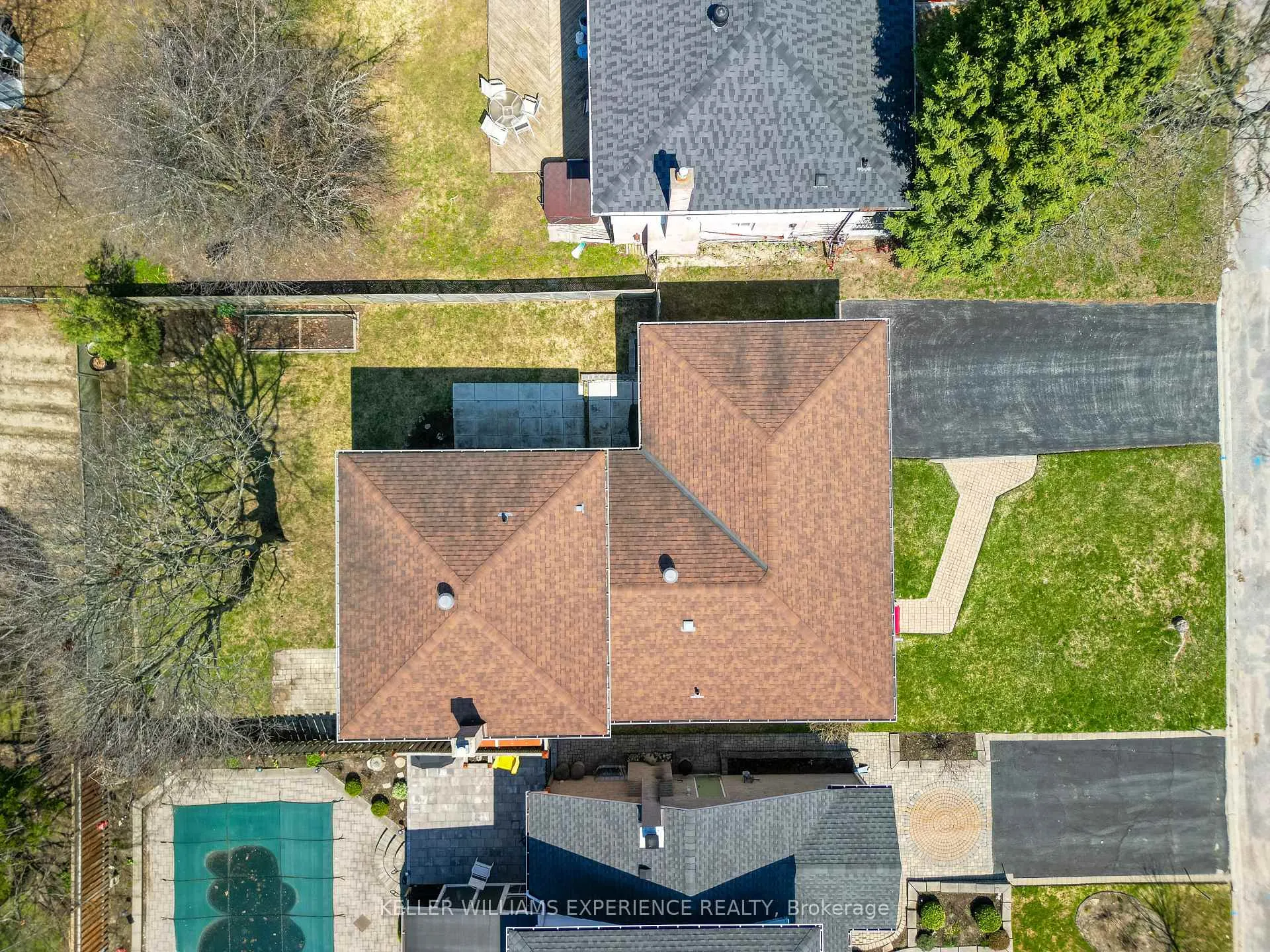 Photo 25 of 58 Varden Crescent, Barrie, Codrington — HOMEH