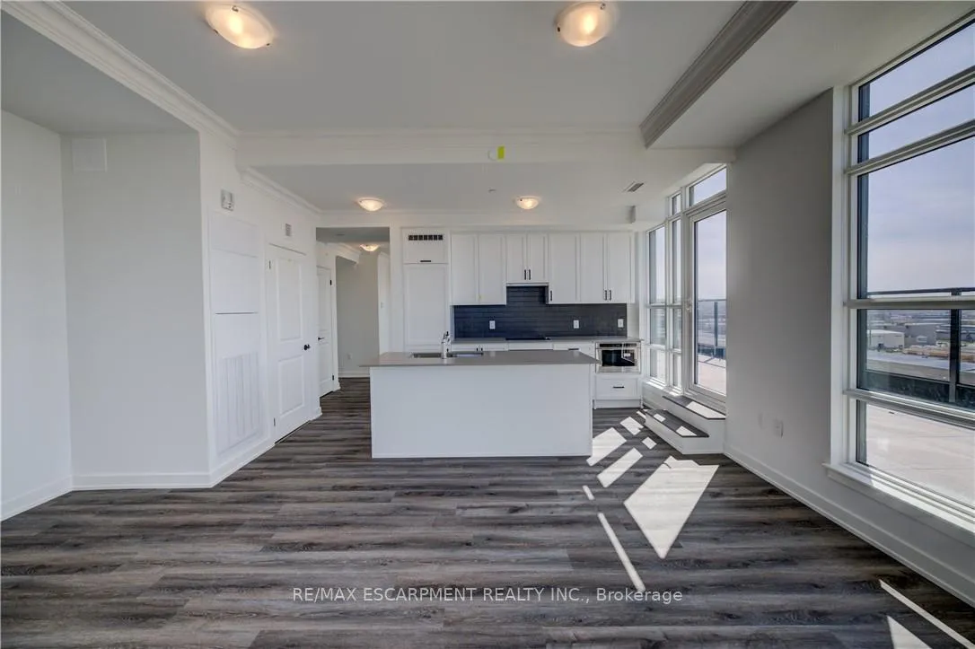 Photo 8 of Unit P1203, 461 Green Road, Hamilton, Lakeshore — HOMEH