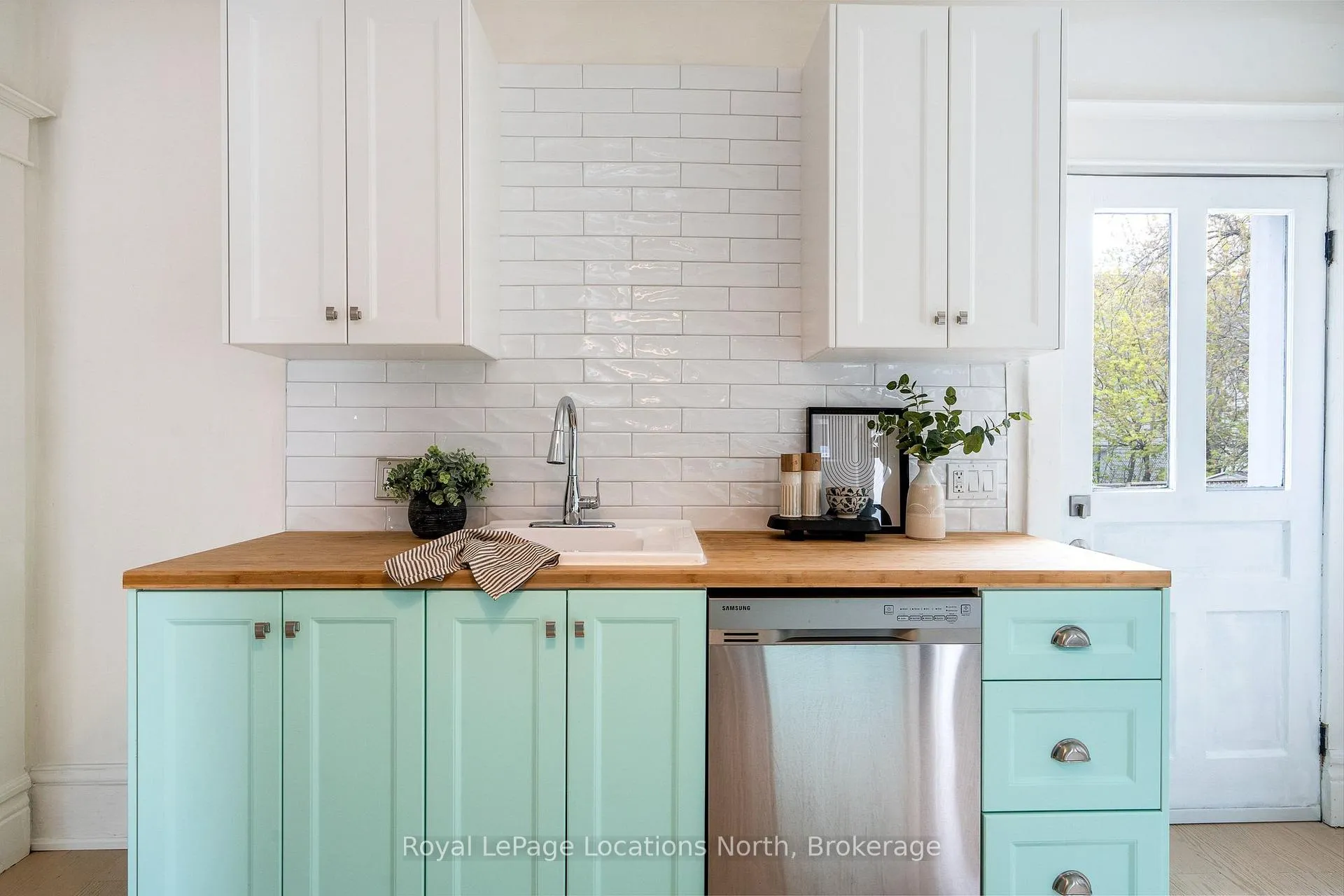 Photo 11 of 119 Napier Street, Collingwood — HOMEH