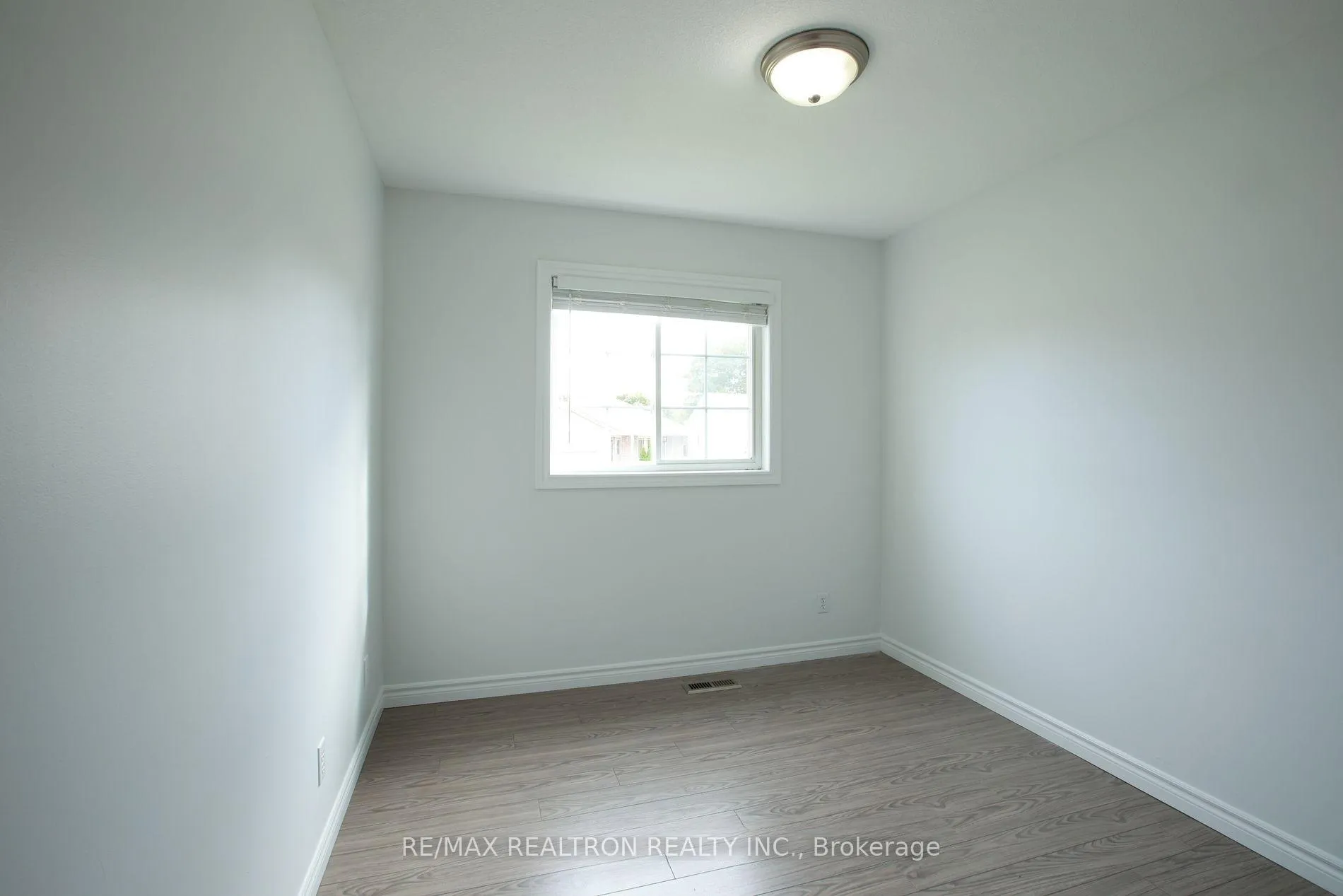 Photo 6 of 52 Liddle Lane, Belleville, Belleville Ward — HOMEH