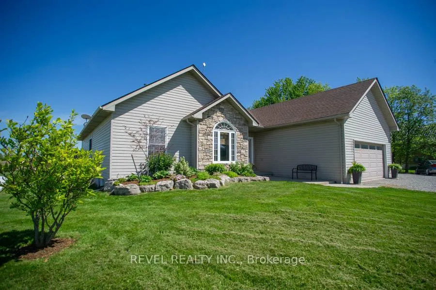 Photo 4 of 1843 Concession 6 Walpole, Haldimand — HOMEH
