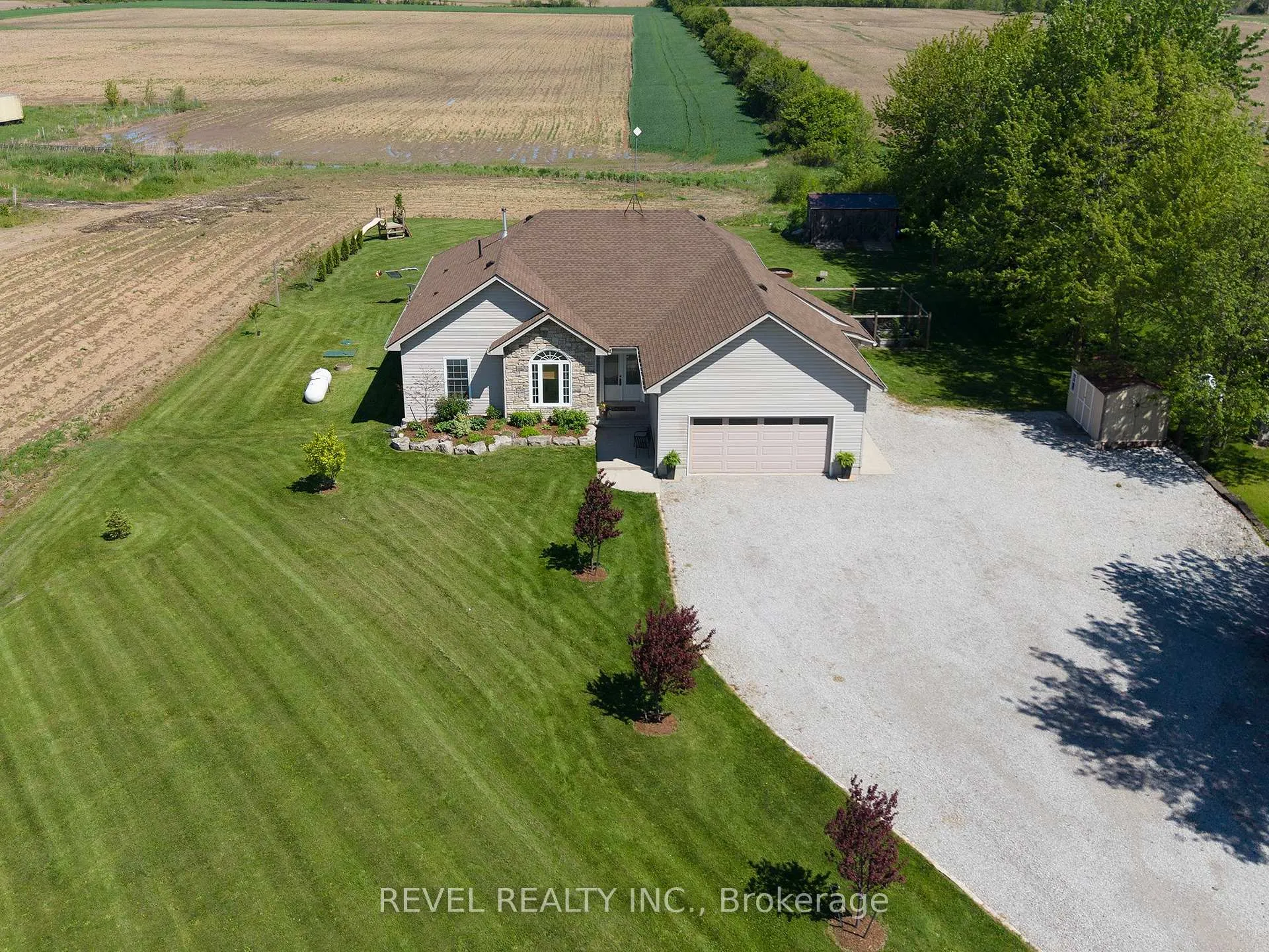 Photo 49 of 1843 Concession 6 Walpole, Haldimand — HOMEH