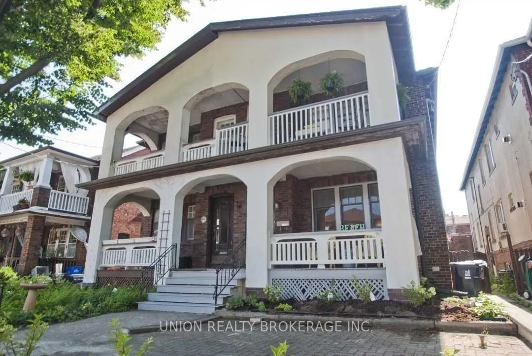 Photo 1 of Unit Upper, 58 Scarboro Beach Boulevard, Toronto, The Beaches — HOMEH