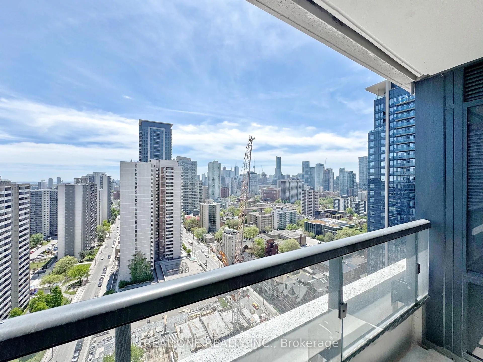 Photo 19 of Unit 2410, 609 Sherbourne Street, Toronto, North St. James Town — HOMEH