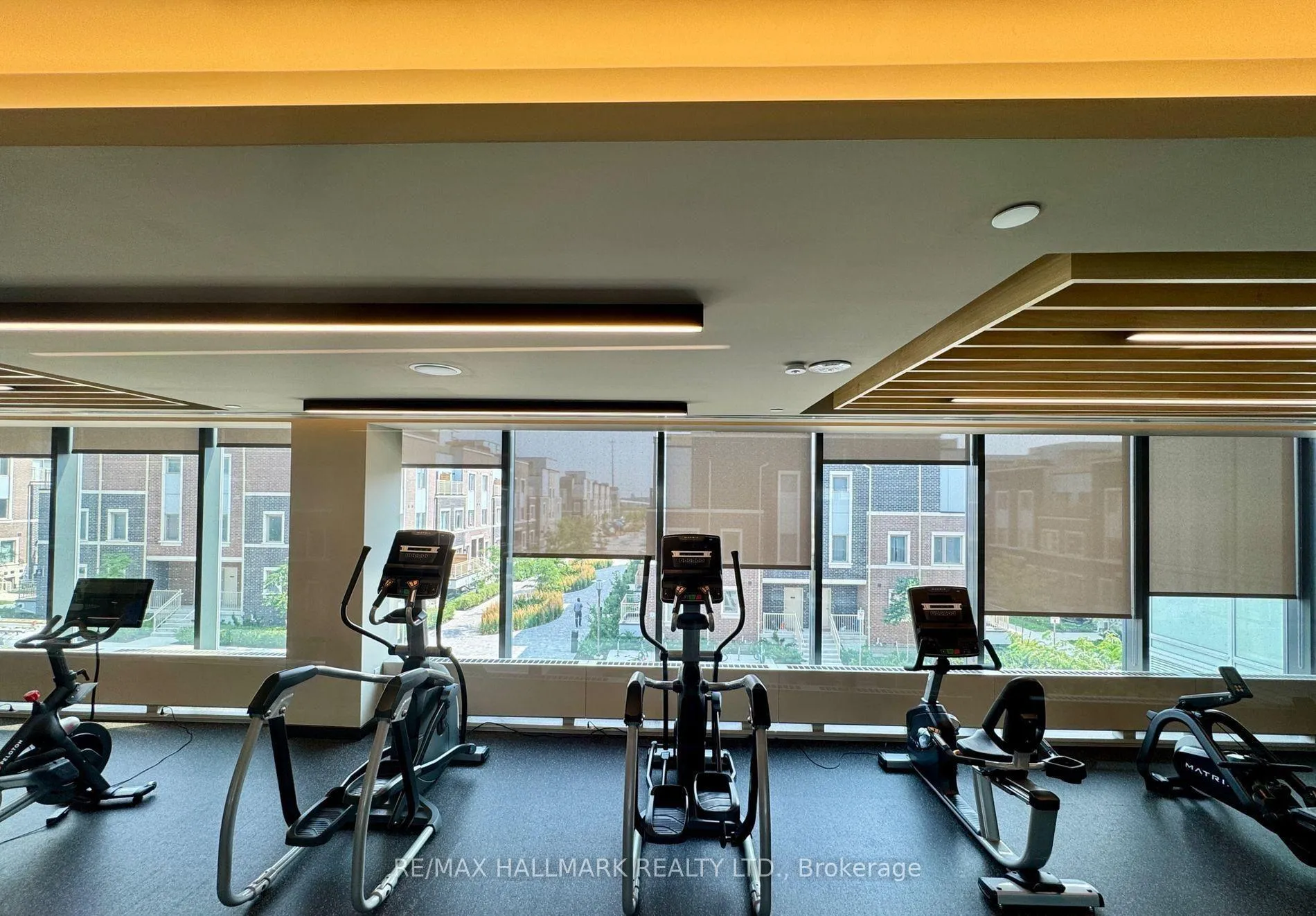 Photo 27 of Unit 1910, 38 Honeycrisp Crescent, Vaughan, Vaughan Corporate Centre — HOMEH