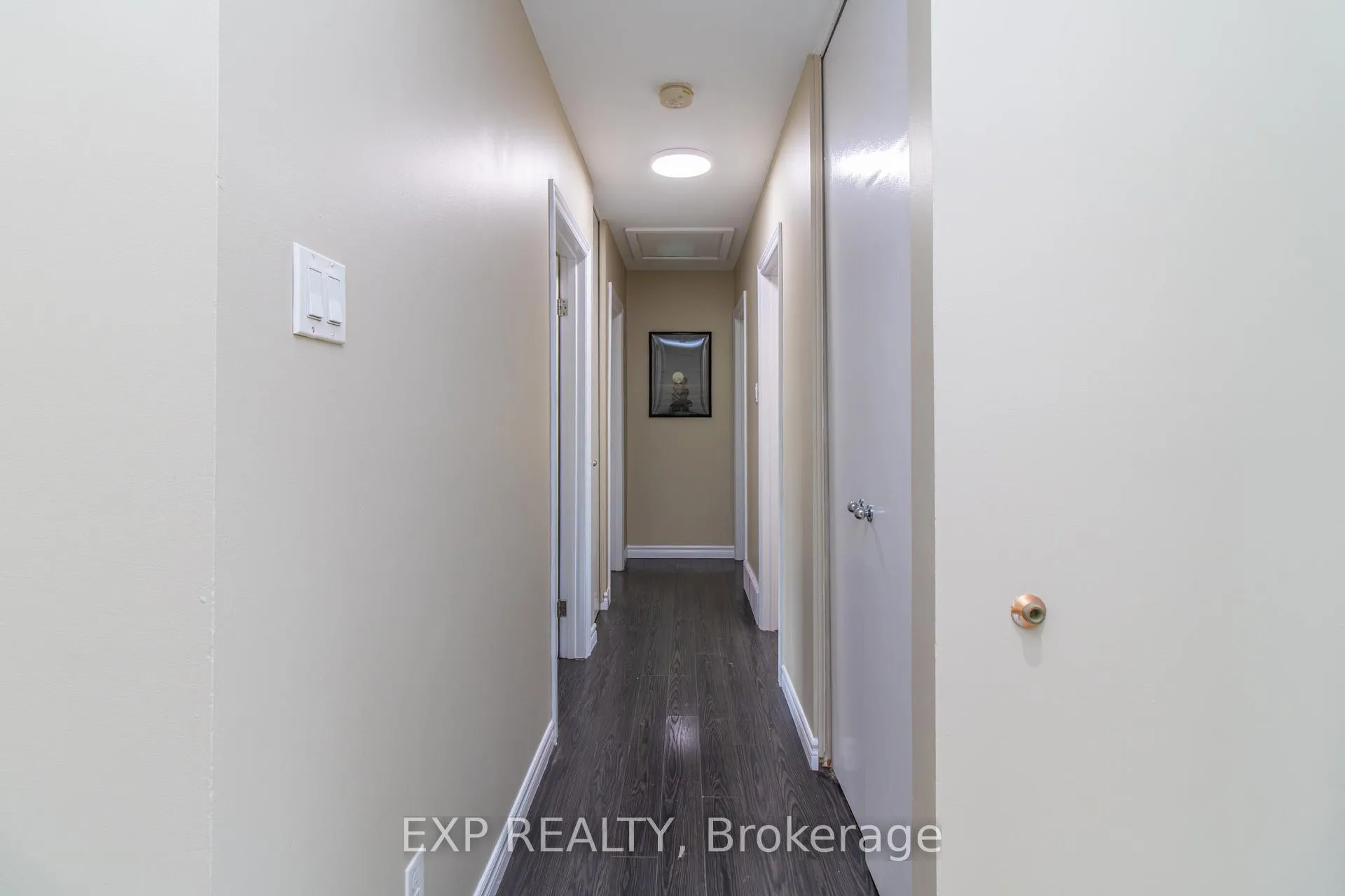 Photo 13 of 35 Hillsborough Crescent, Kitchener, Laurentian Hills — HOMEH