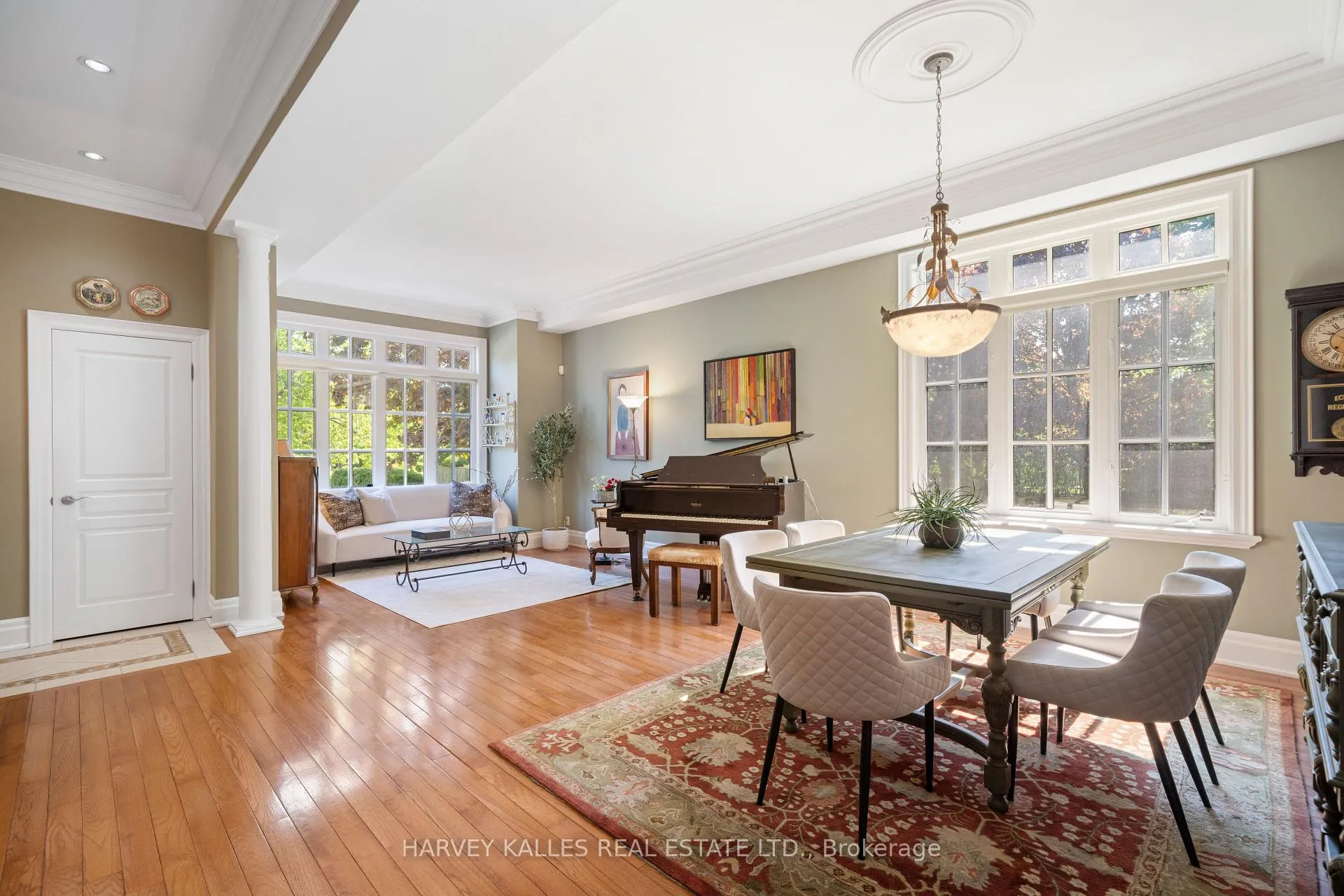 Photo 10 of 466 Glengarry Avenue, Toronto, Bedford Park-Nortown — HOMEH
