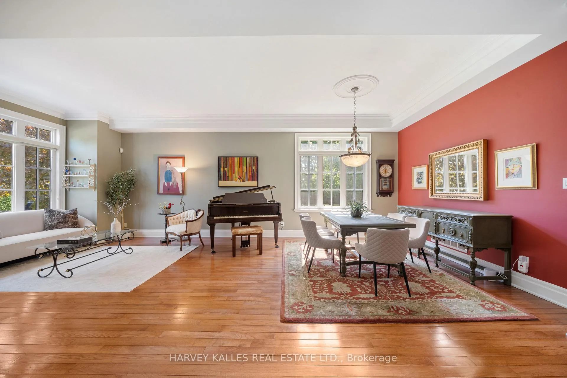 Photo 11 of 466 Glengarry Avenue, Toronto, Bedford Park-Nortown — HOMEH
