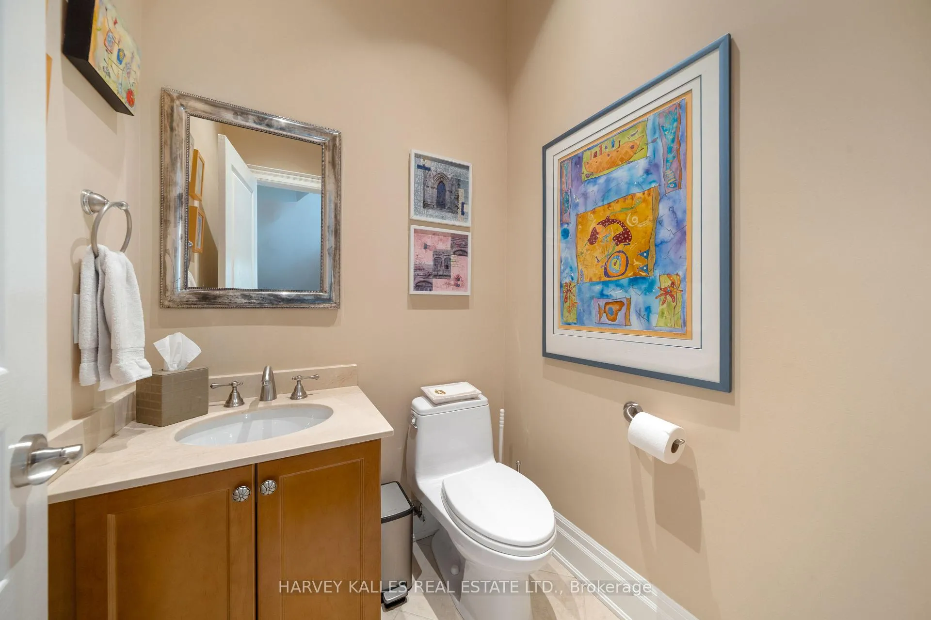 Photo 14 of 466 Glengarry Avenue, Toronto, Bedford Park-Nortown — HOMEH