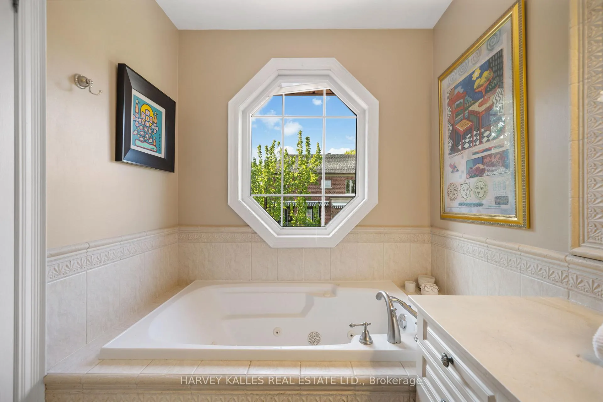 Photo 25 of 466 Glengarry Avenue, Toronto, Bedford Park-Nortown — HOMEH