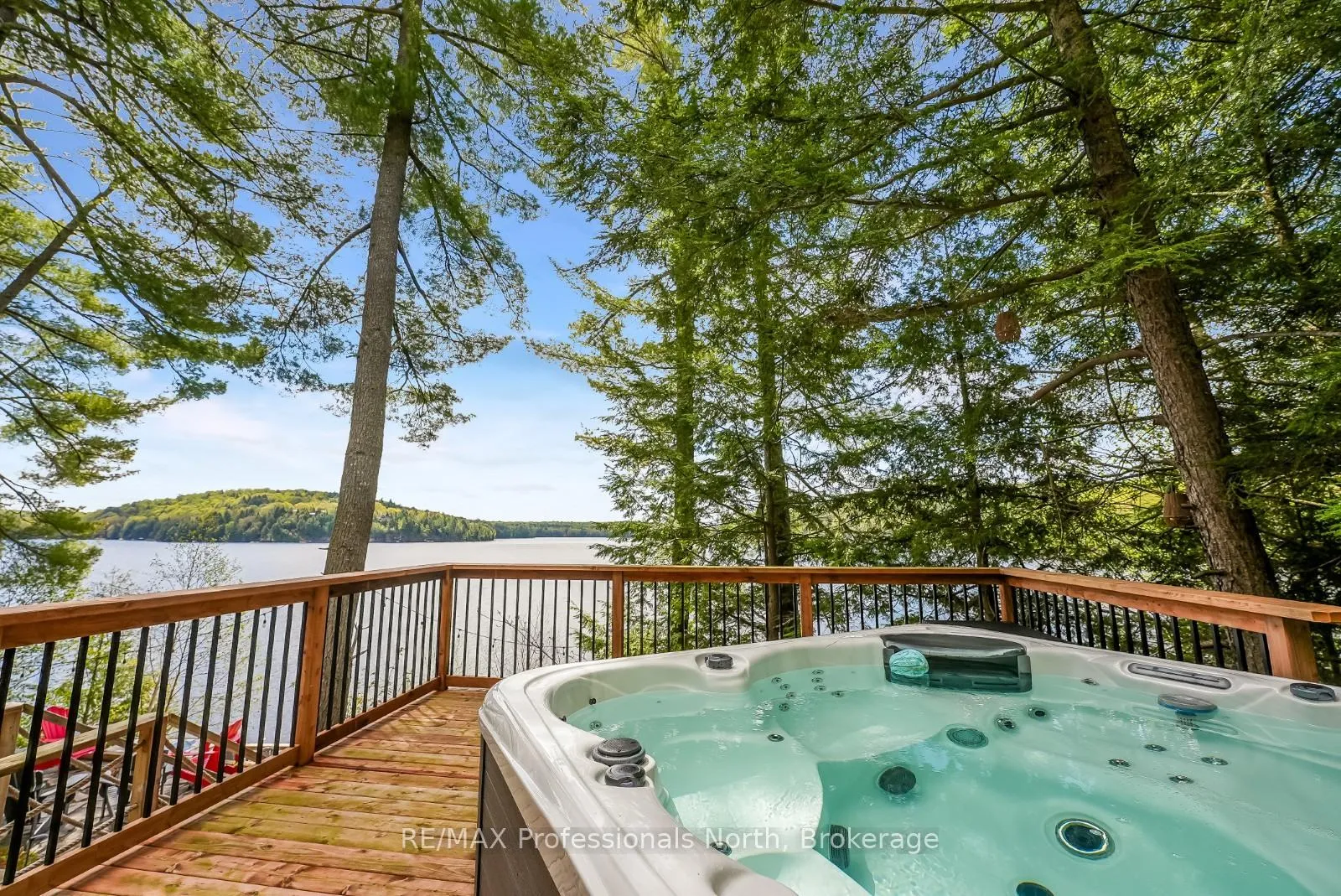 Photo 23 of 1025 Huckleberry Lane, Markham, Bayview Glen — HOMEH