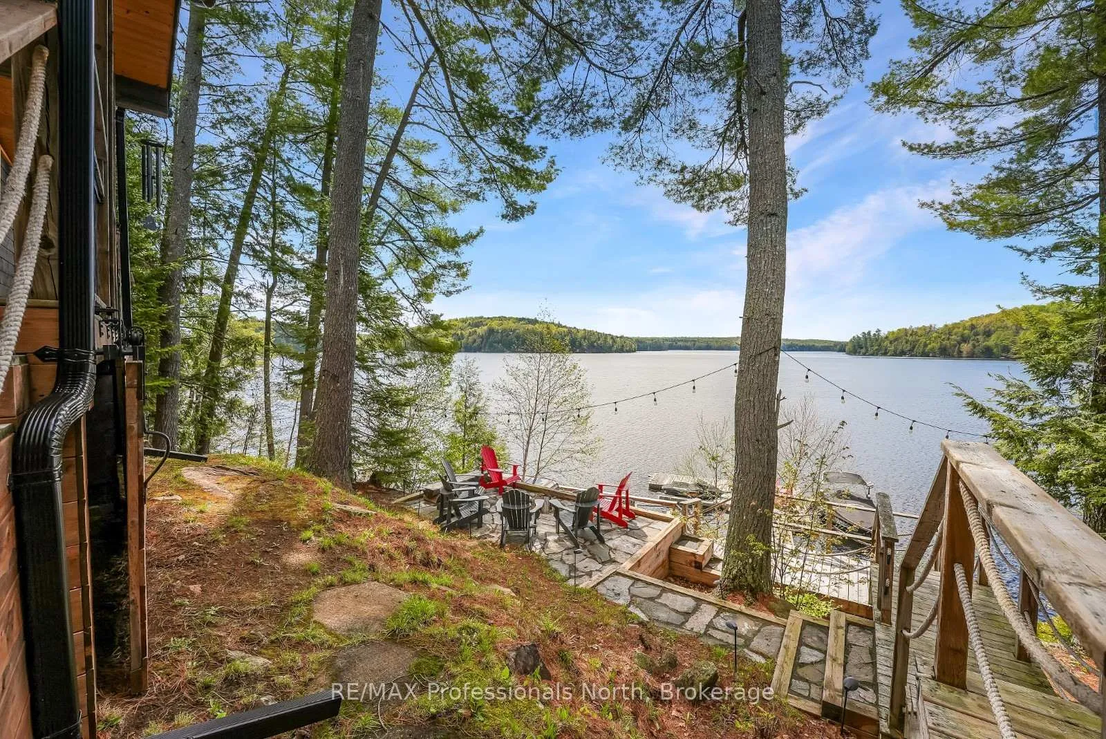 Photo 24 of 1025 Huckleberry Lane, Markham, Bayview Glen — HOMEH