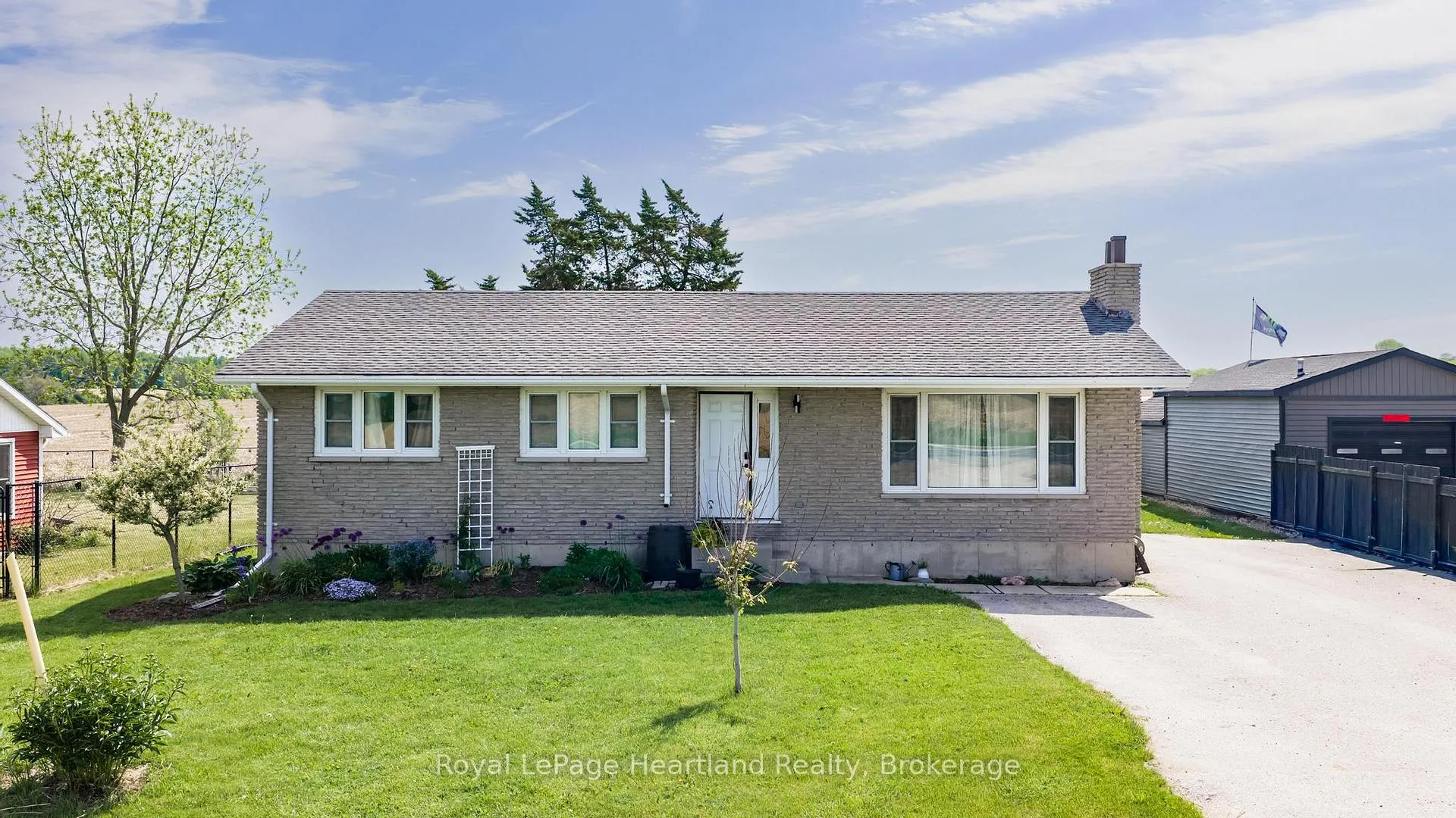 Photo 1 of 77292 London Road, Huron East, Tuckersmith — HOMEH