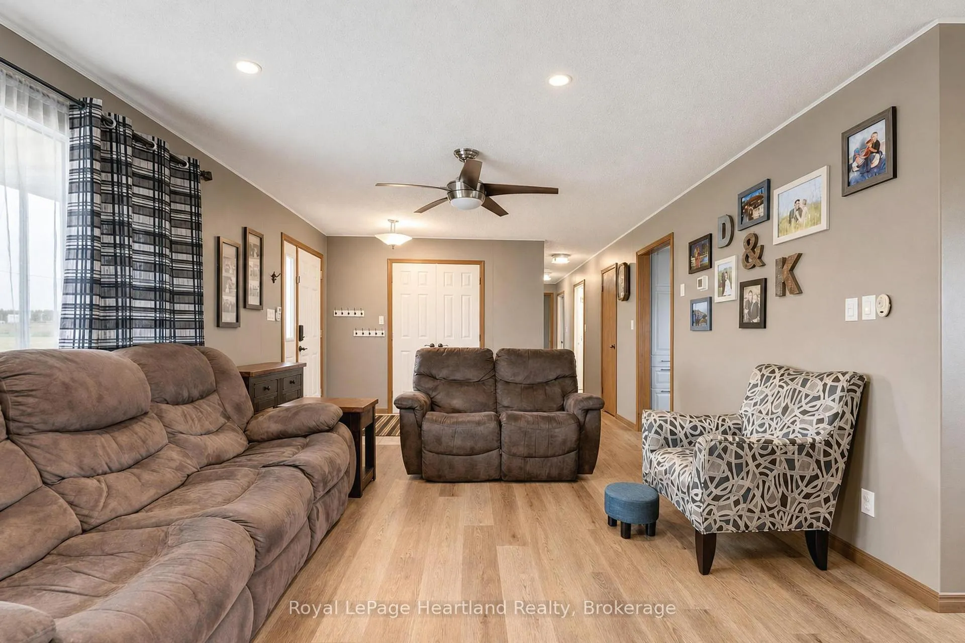 Photo 6 of 77292 London Road, Huron East, Tuckersmith — HOMEH