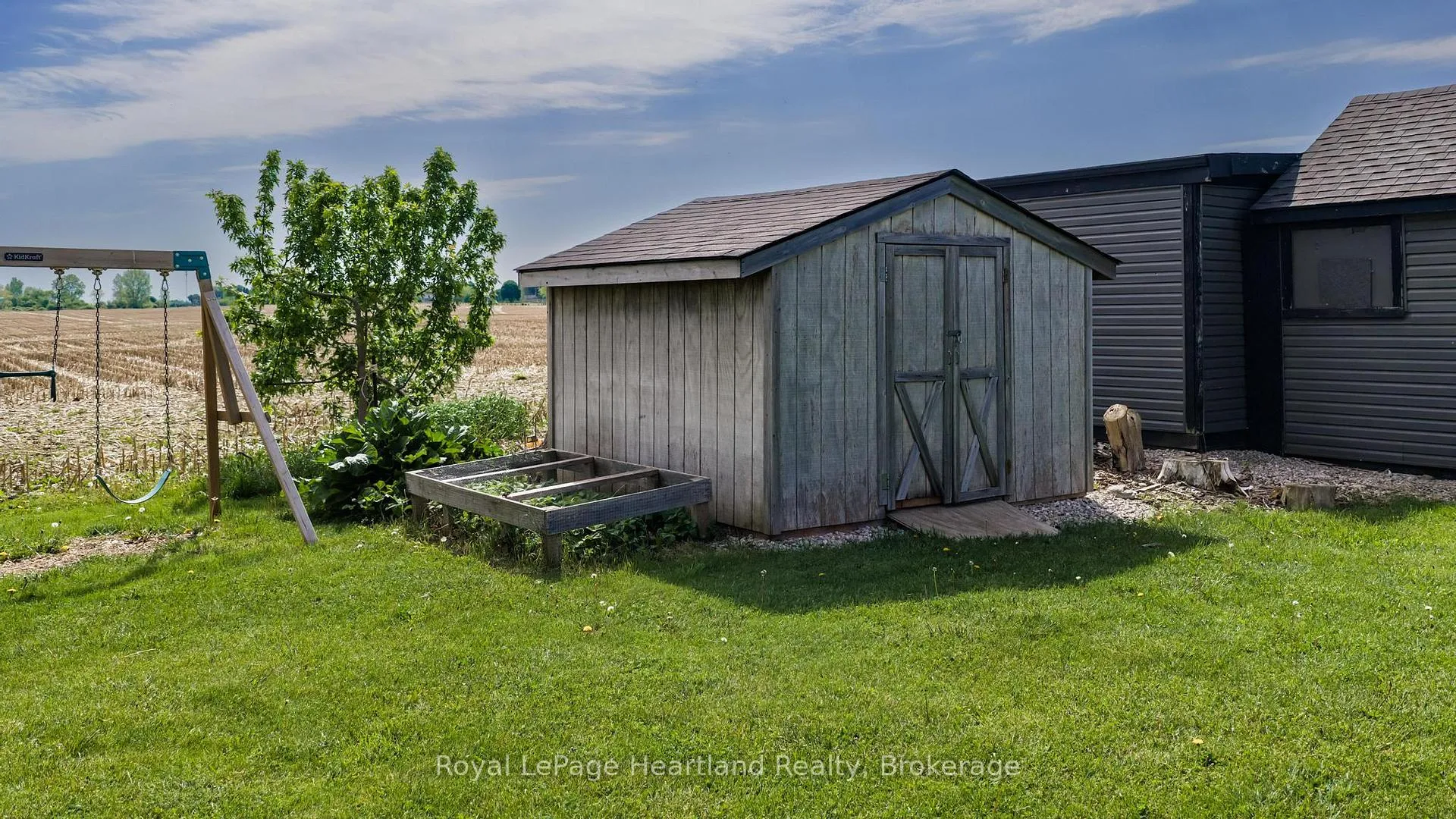 Photo 33 of 77292 London Road, Huron East, Tuckersmith — HOMEH